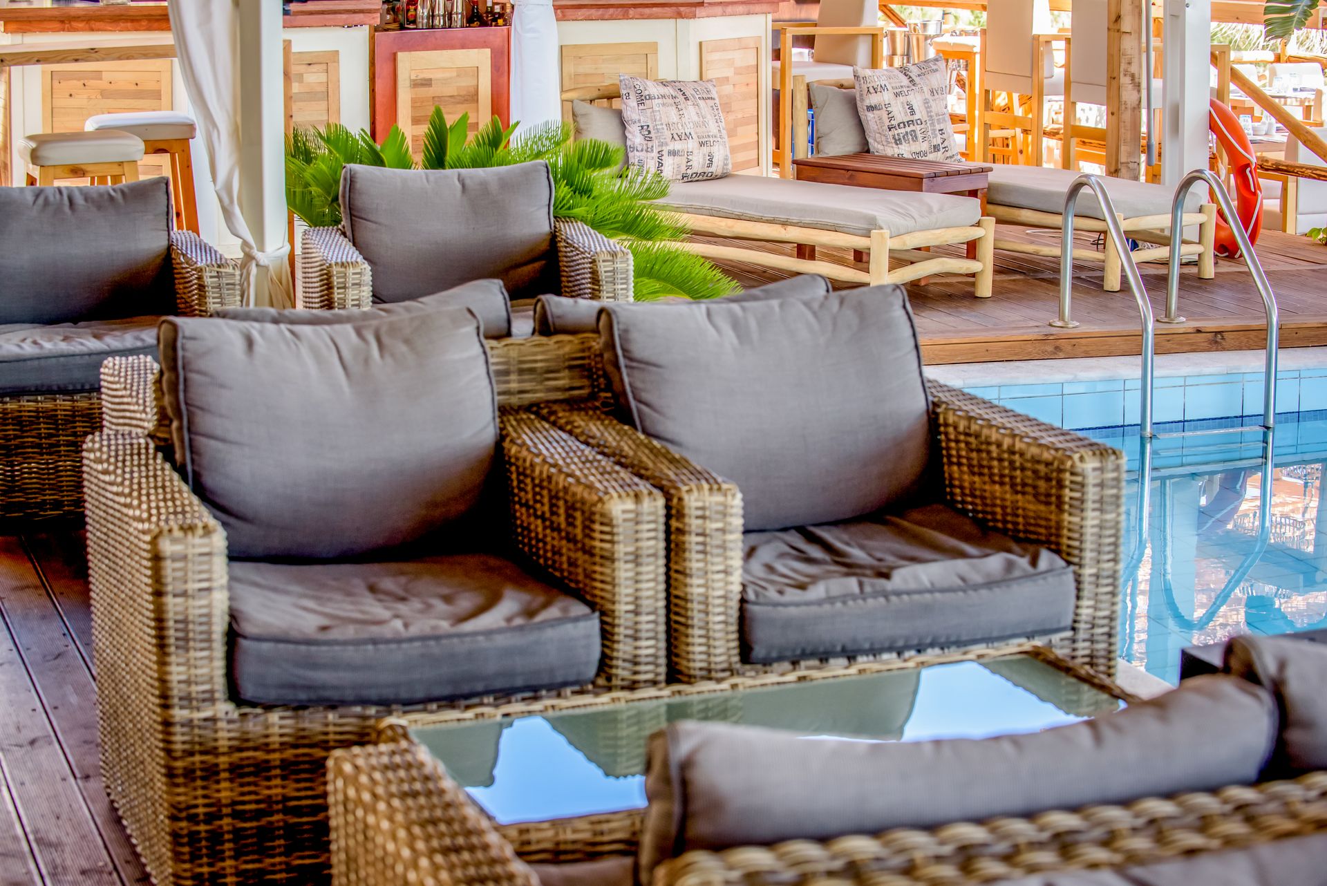 Elmi Suites