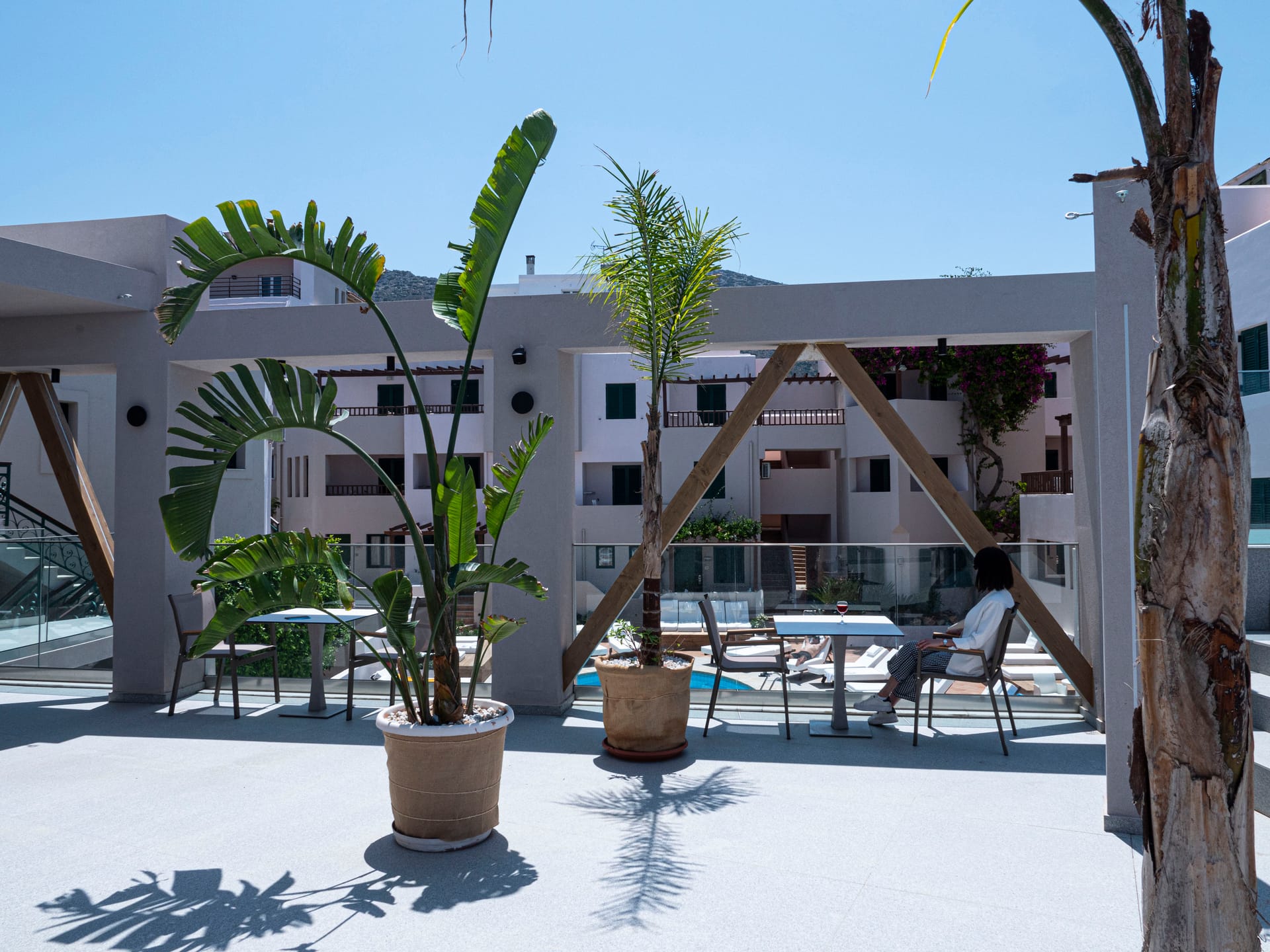 Elmi Suites