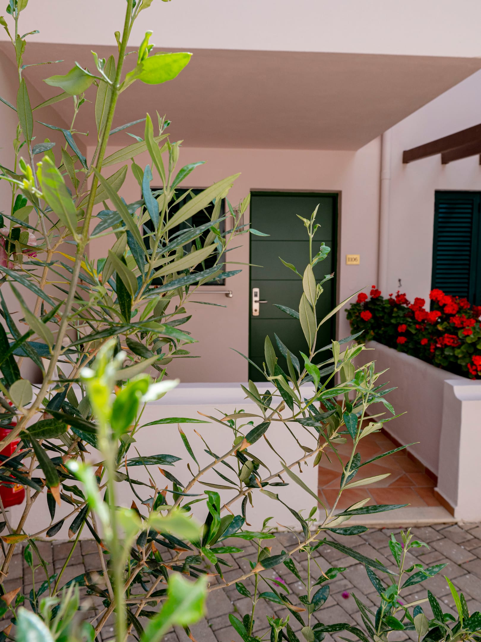 Elmi Suites