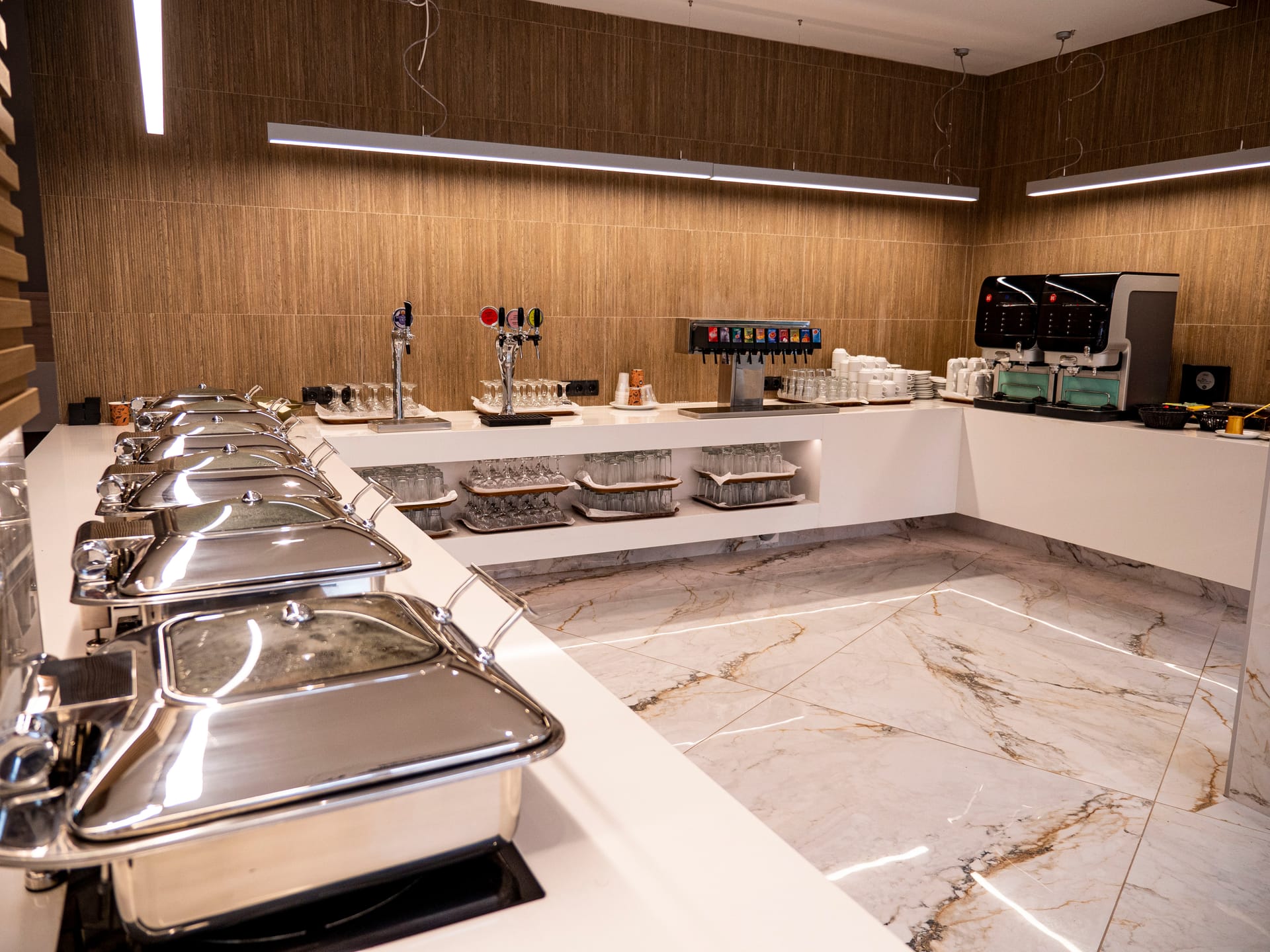 Elmi Suites