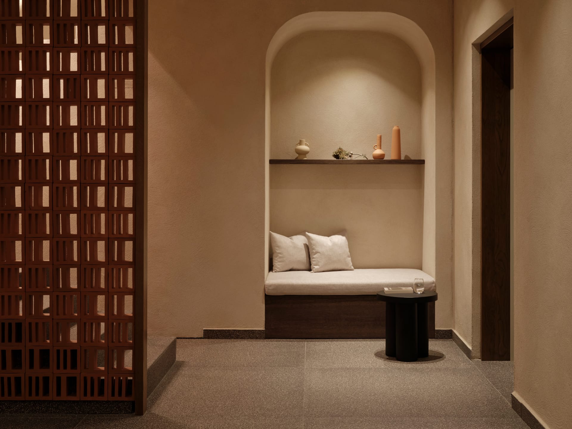 Enarma Suites & Spa Wellness Retreat