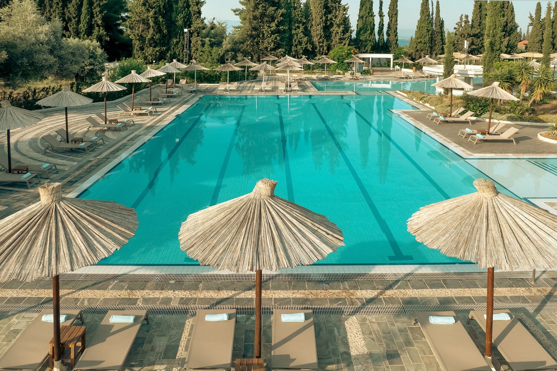 Zeus Eretria Resort