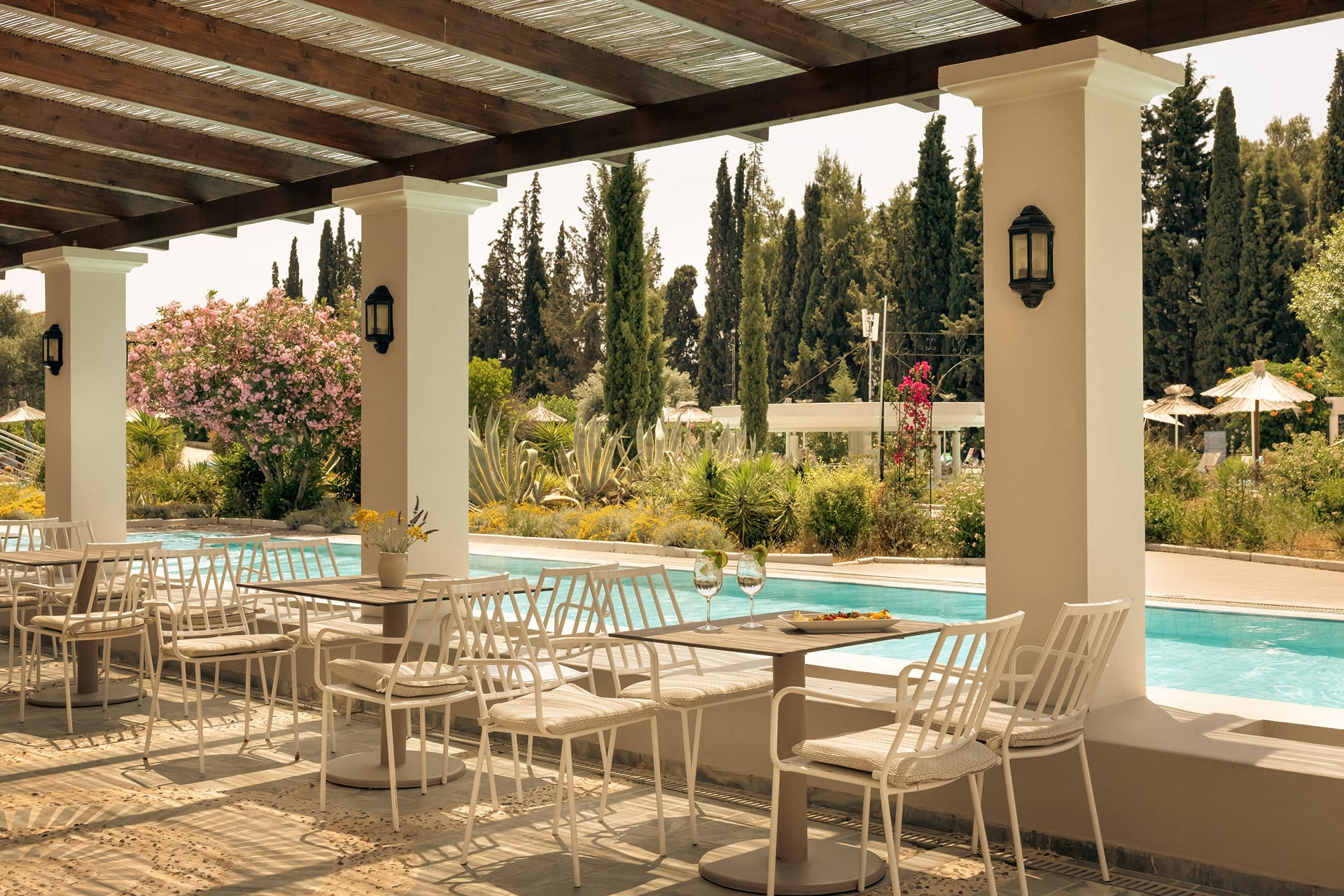 Zeus Eretria Resort