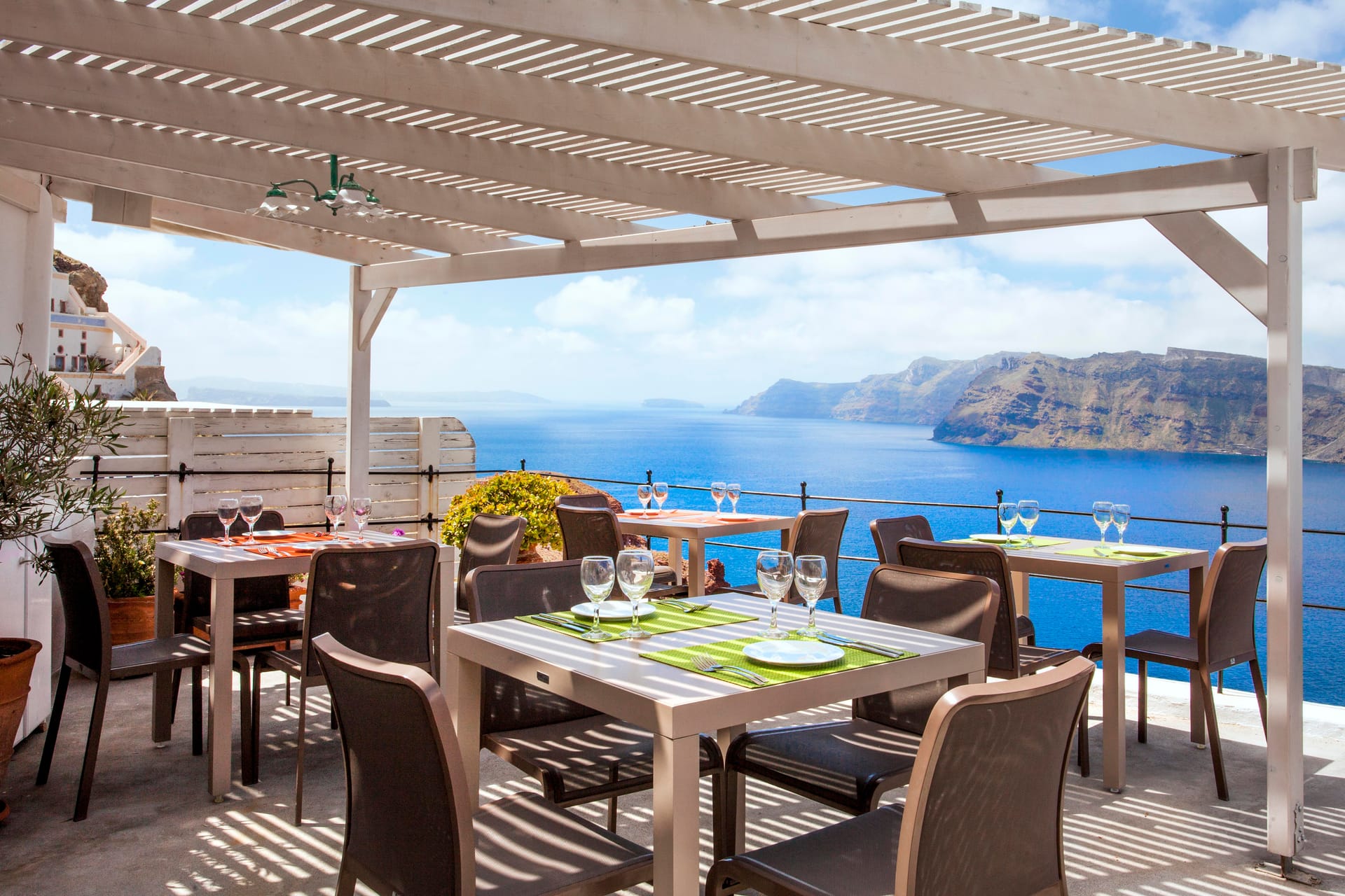 Esperas Oia Santorini