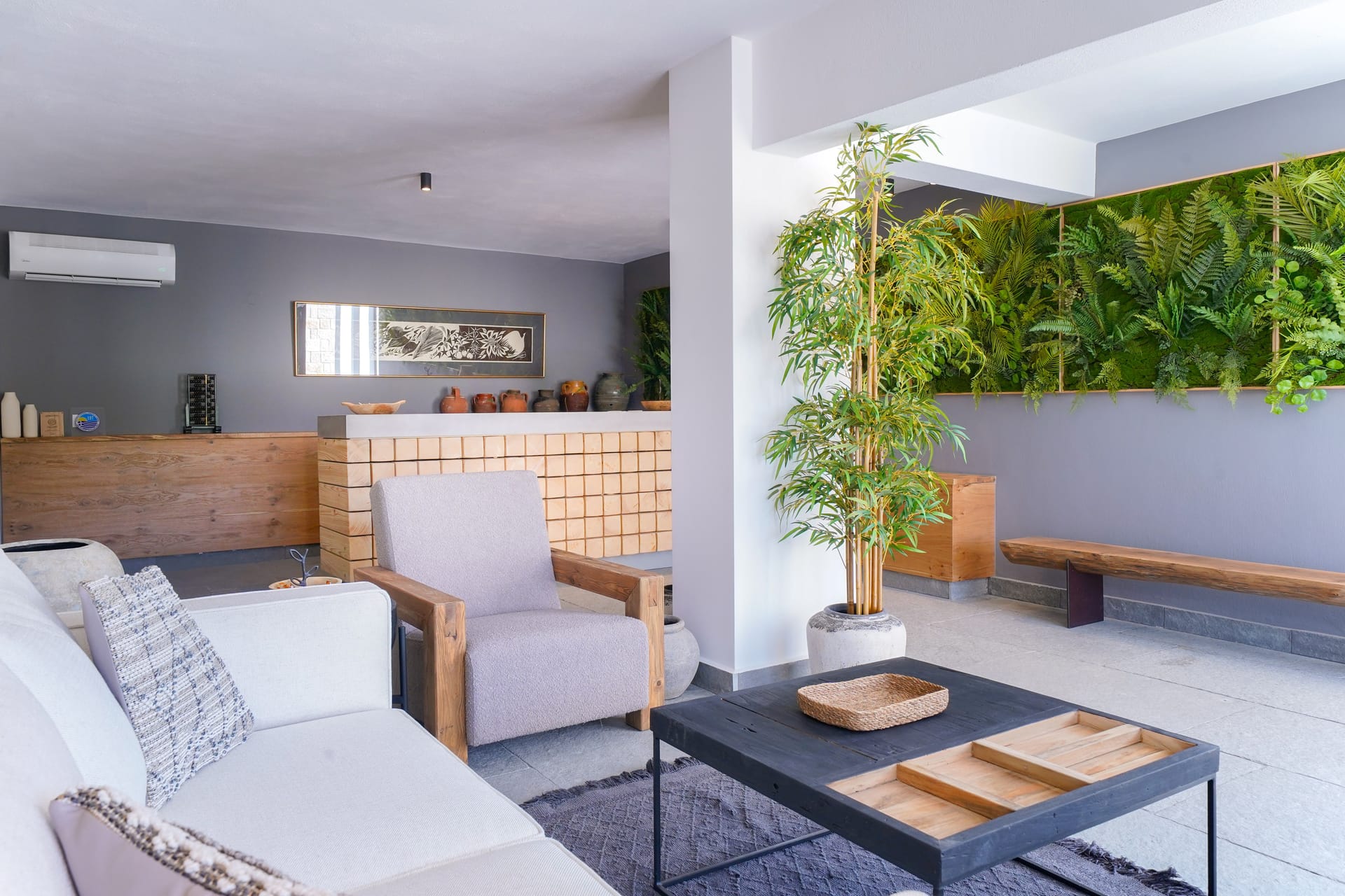 Essentia Luxury