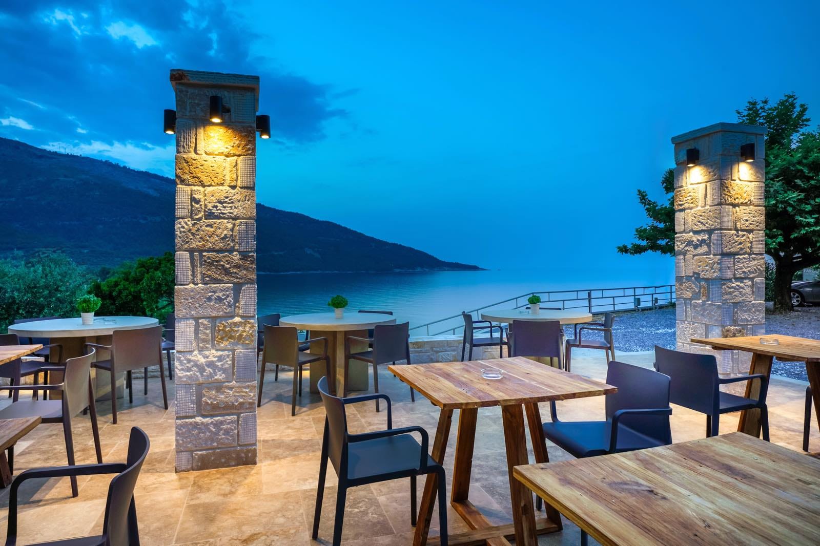 Essentia Luxury