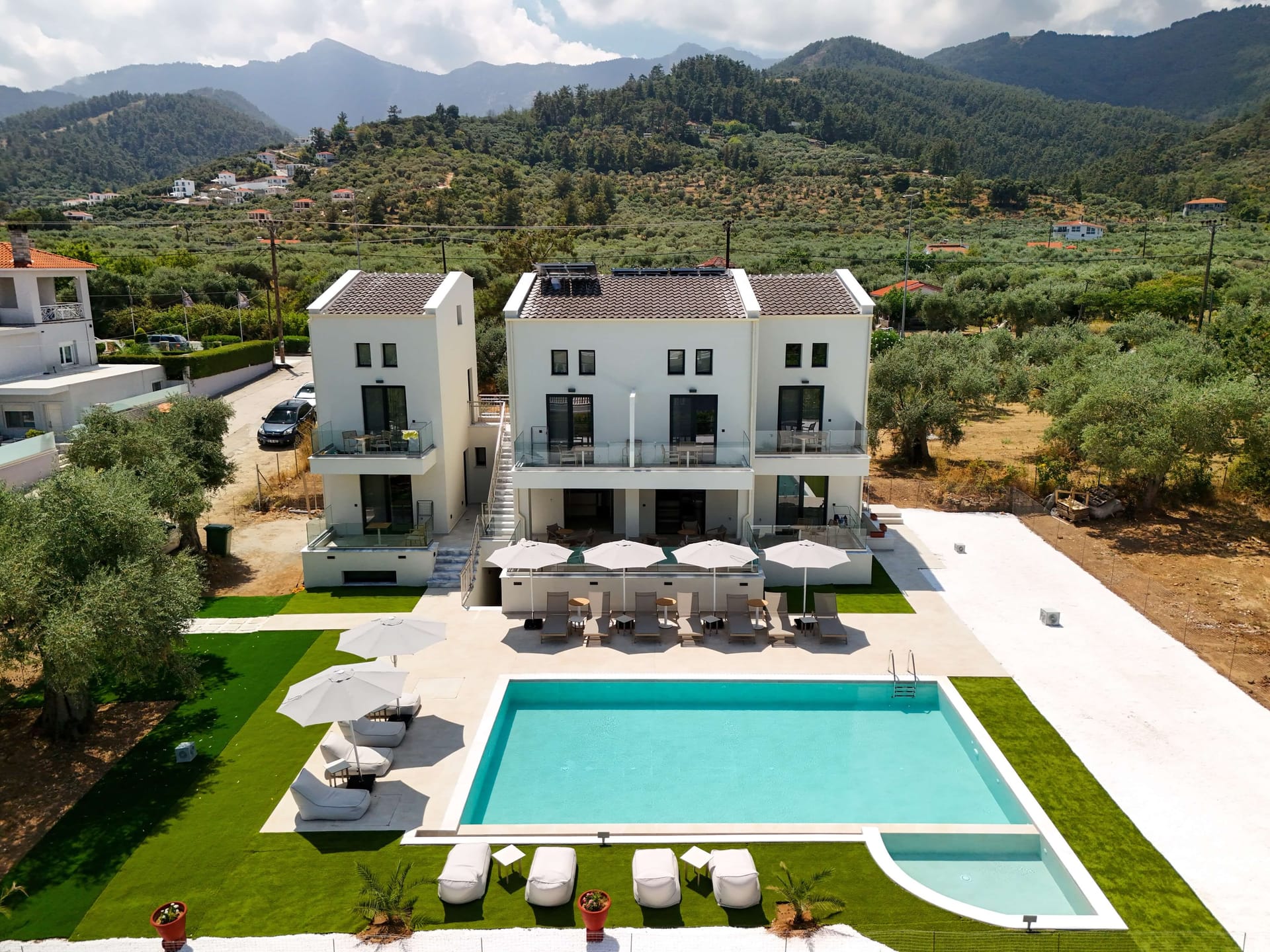 Ethereal Thassos
