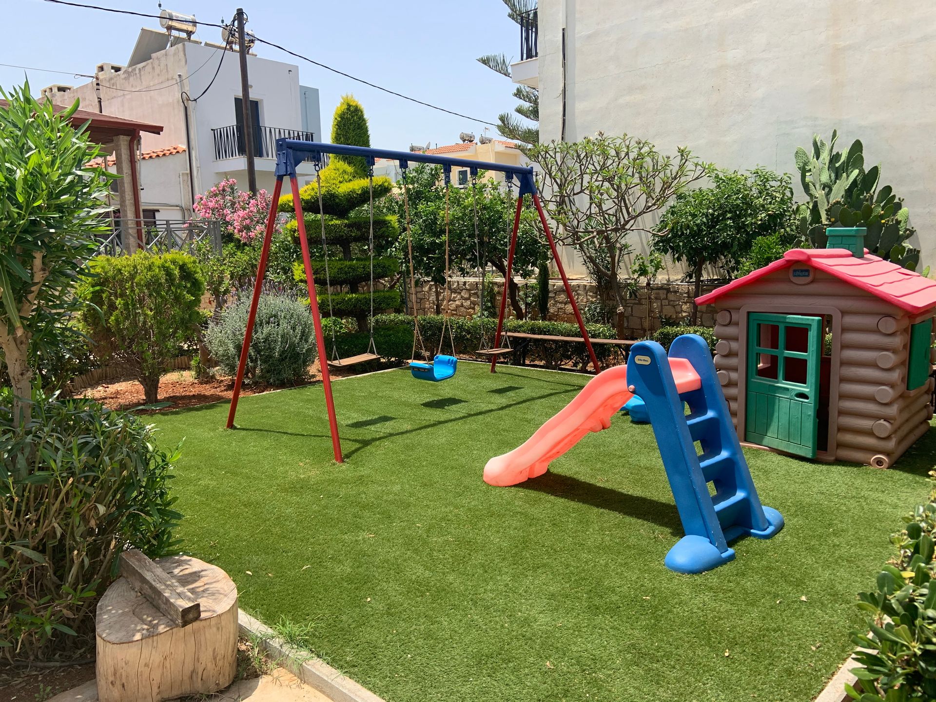 Evdokia Suites