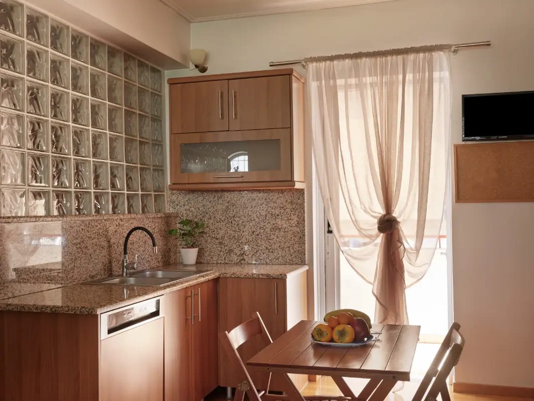 Evi’s Voula Home
