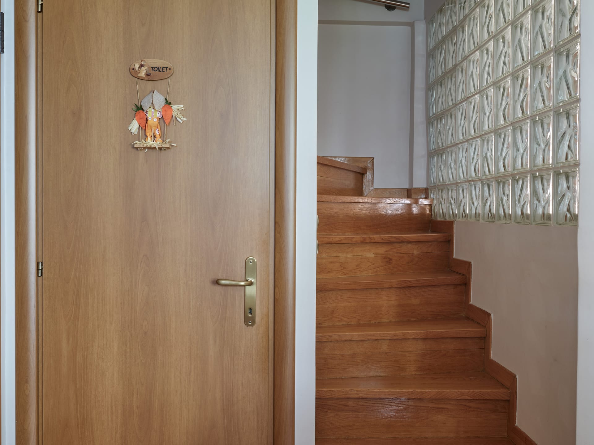 Evi’s Voula Home