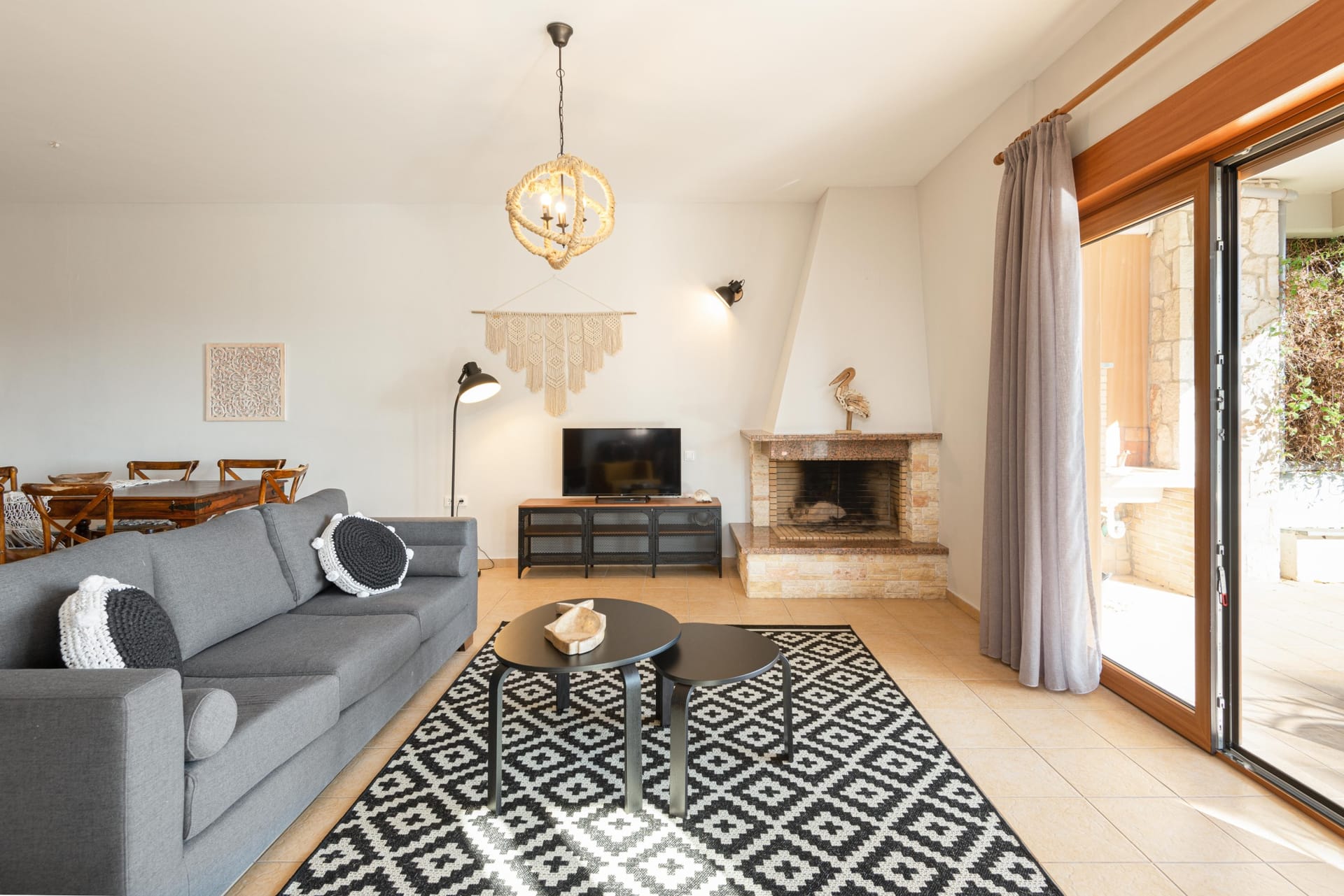 FLH – Halkidiki Properties