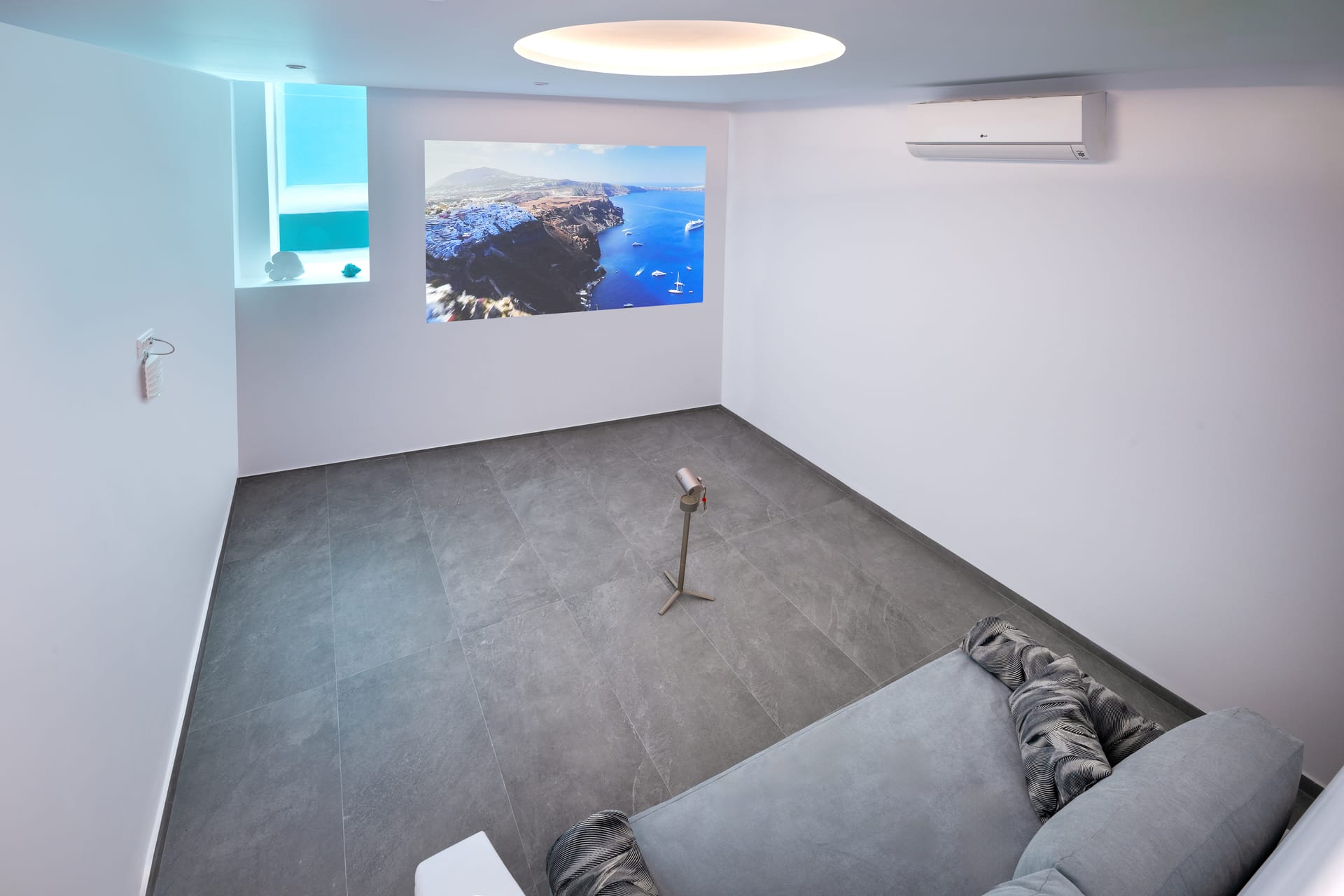 Felicity Cave Suites