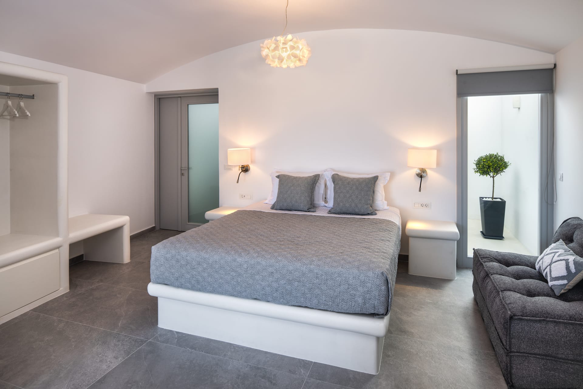 Felicity Cave Suites