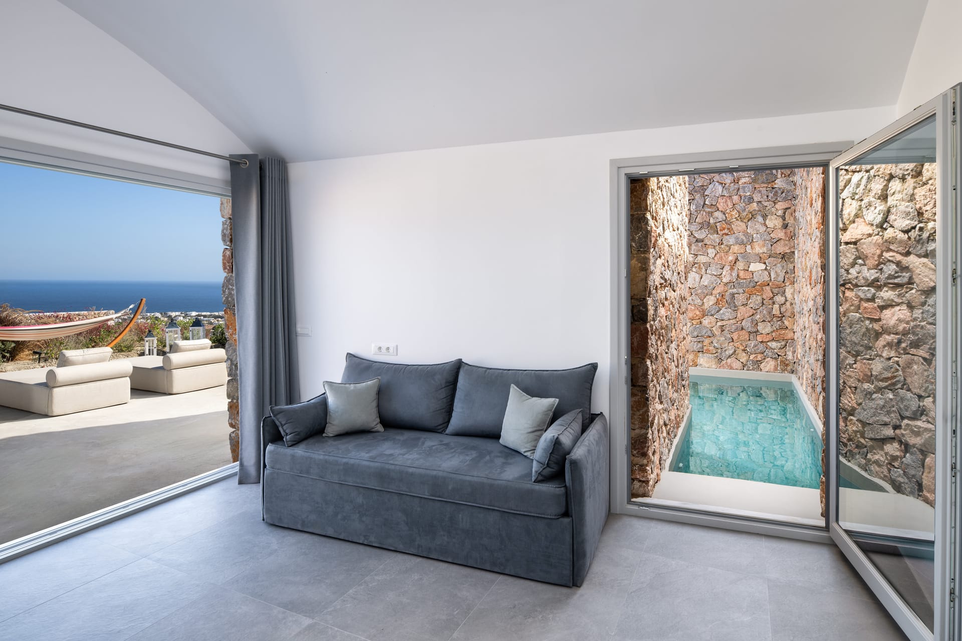 Felicity Cave Suites