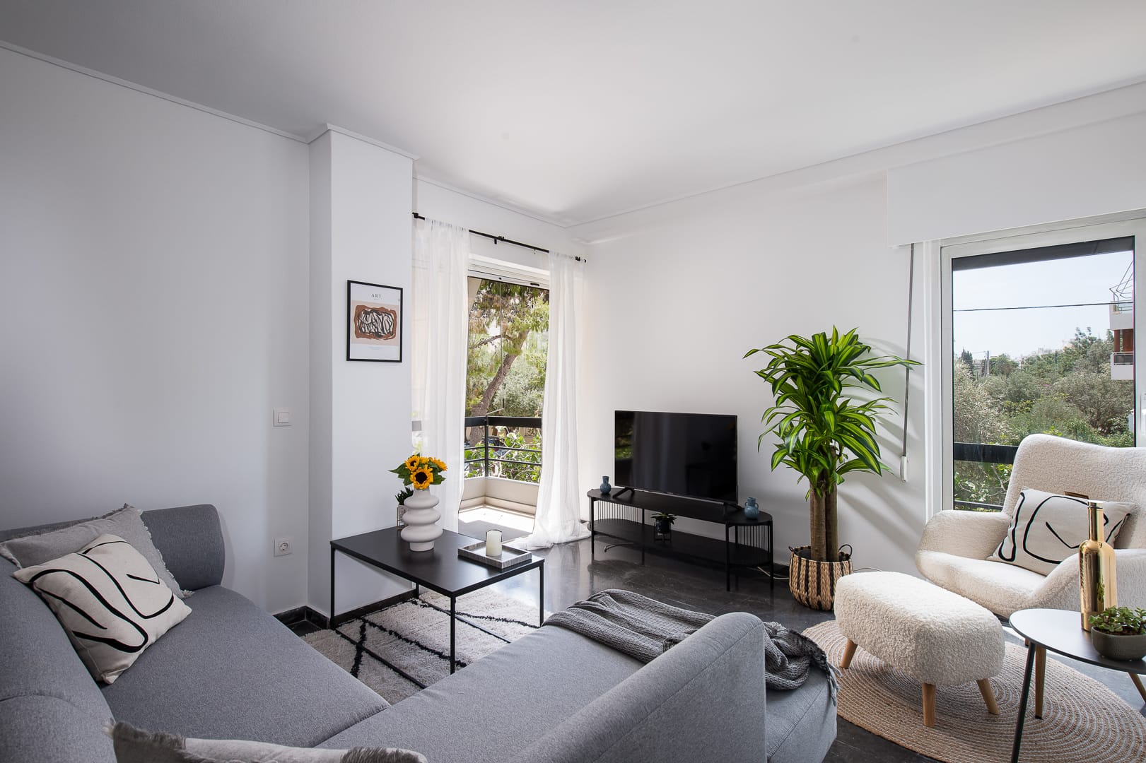 Glyfada First Class Suite