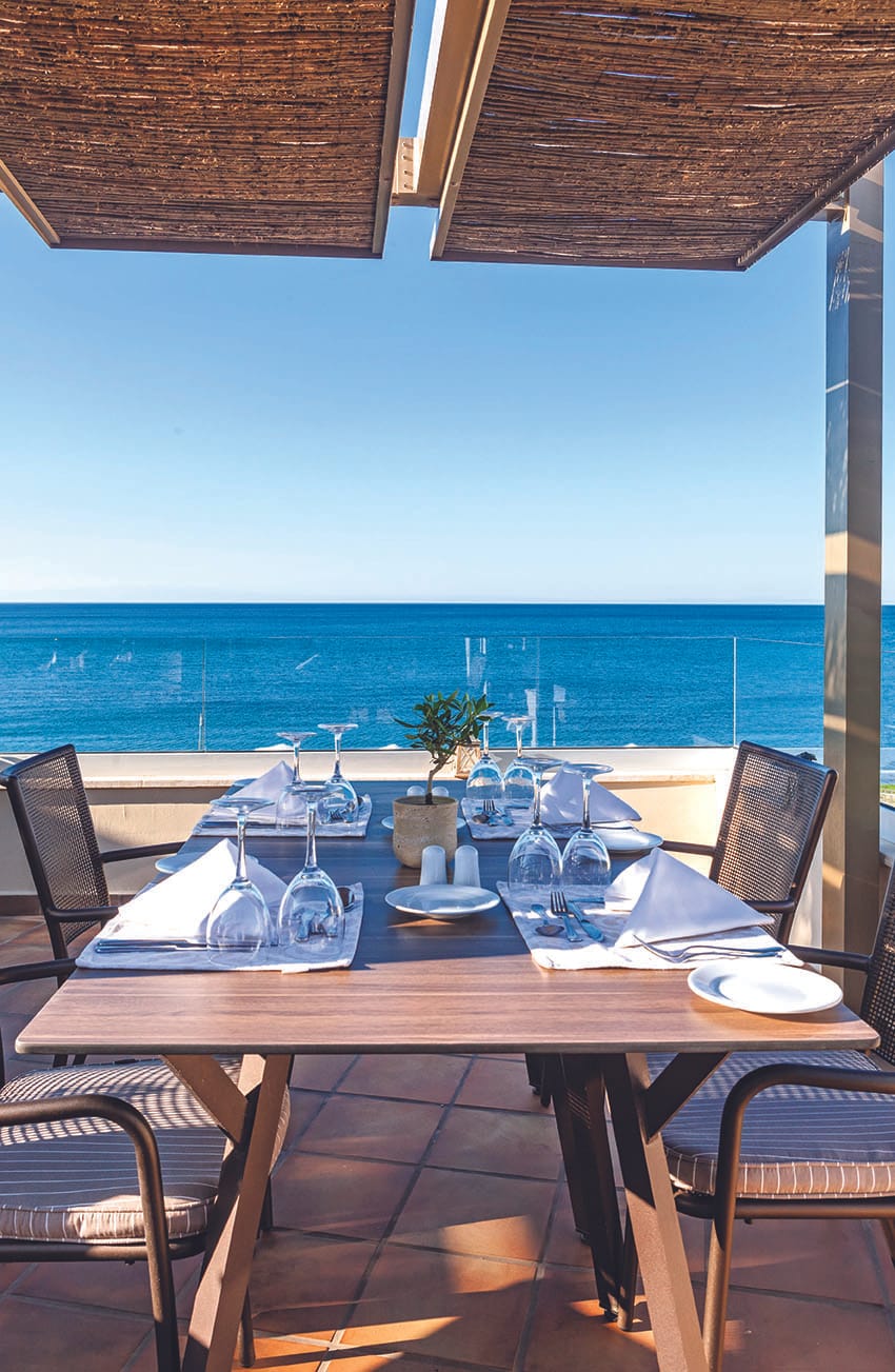 Giannoulis Grand Bay Beach Resort (Adults Only)