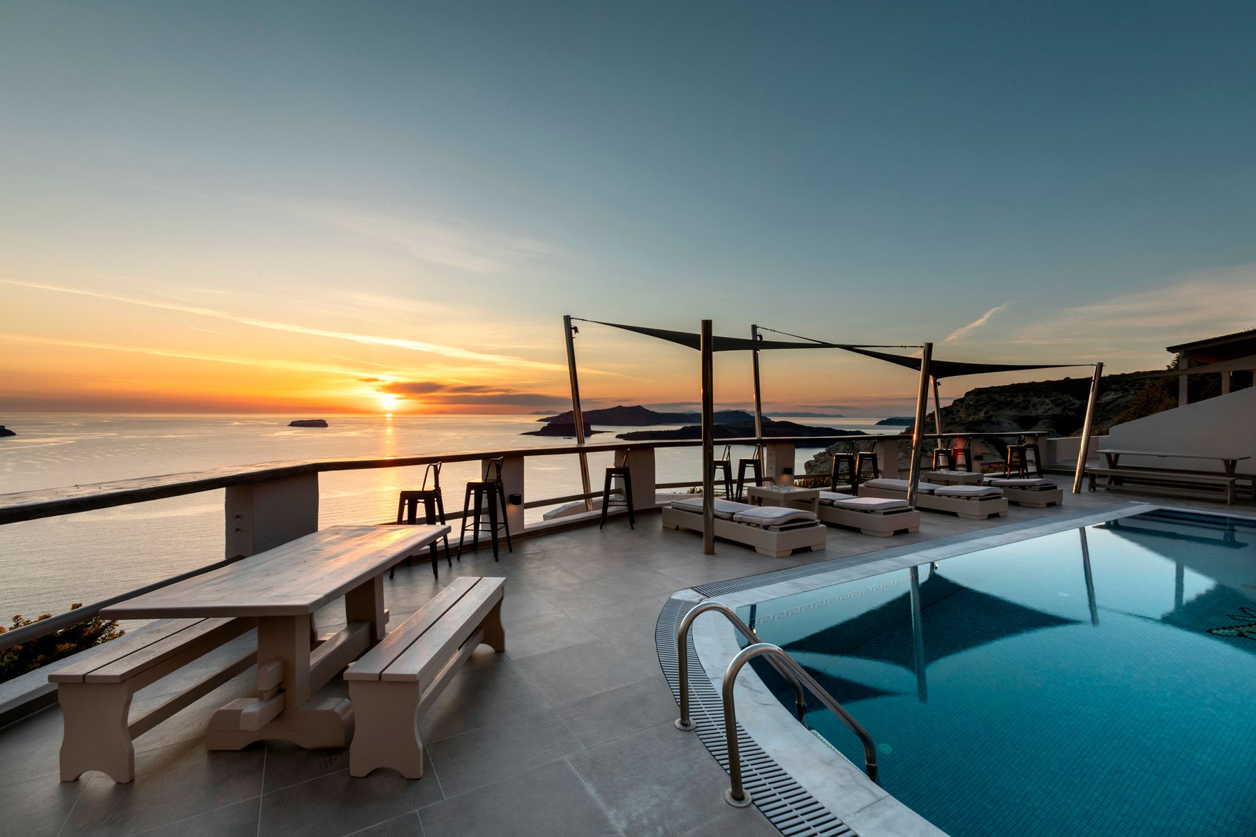 Grand View Hotel