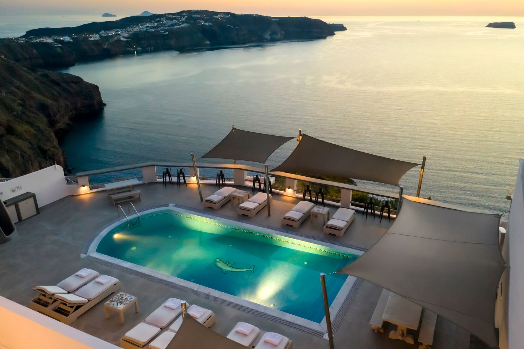 Grand View Hotel