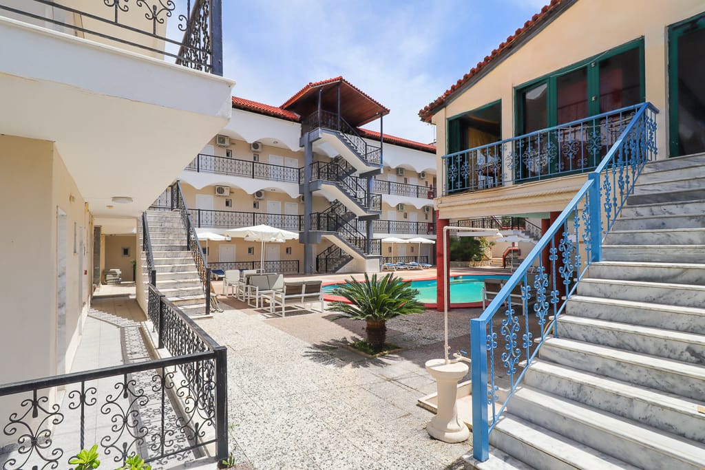 Hanioti Grand Victoria