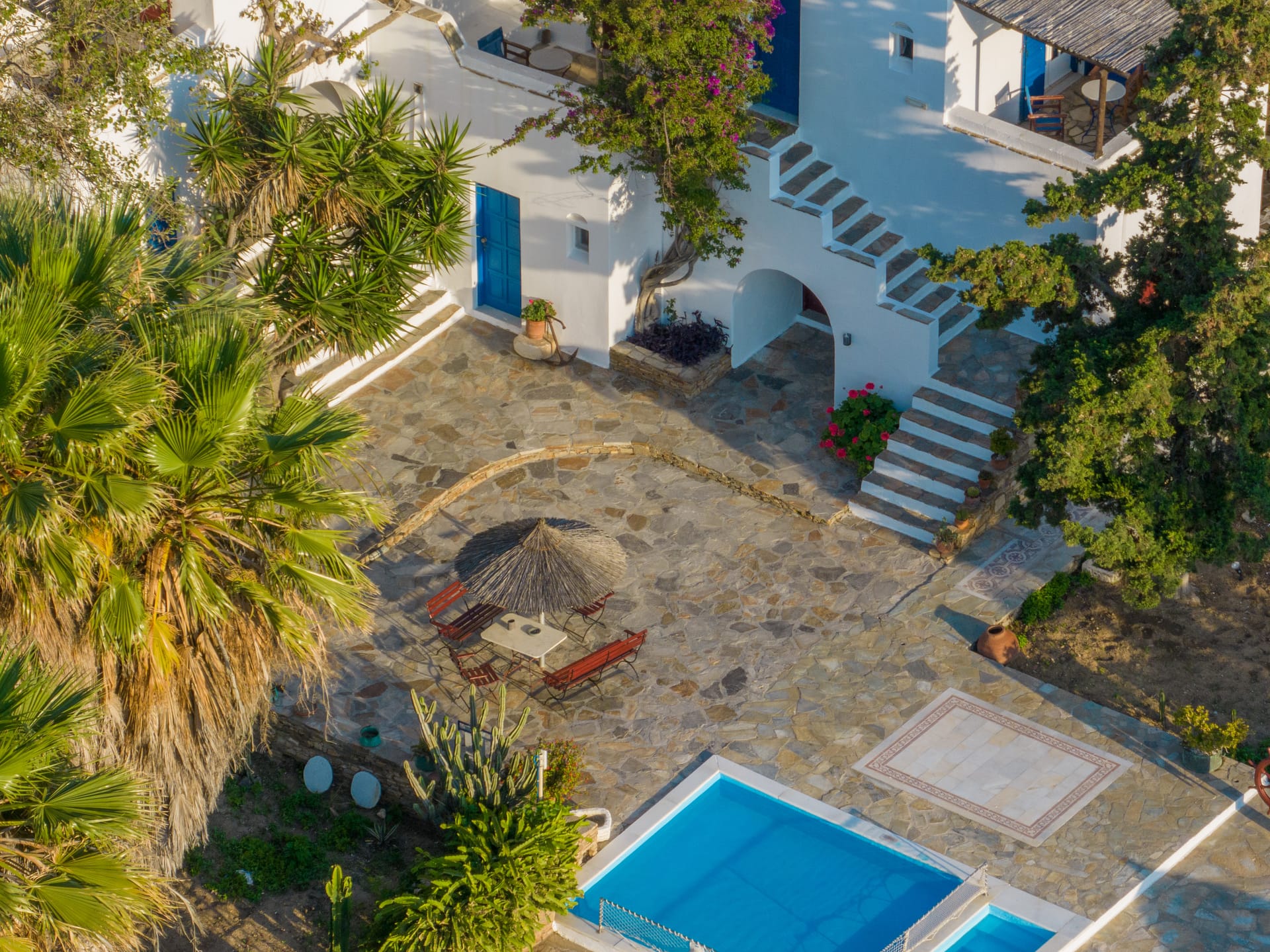 Antonina Hotel