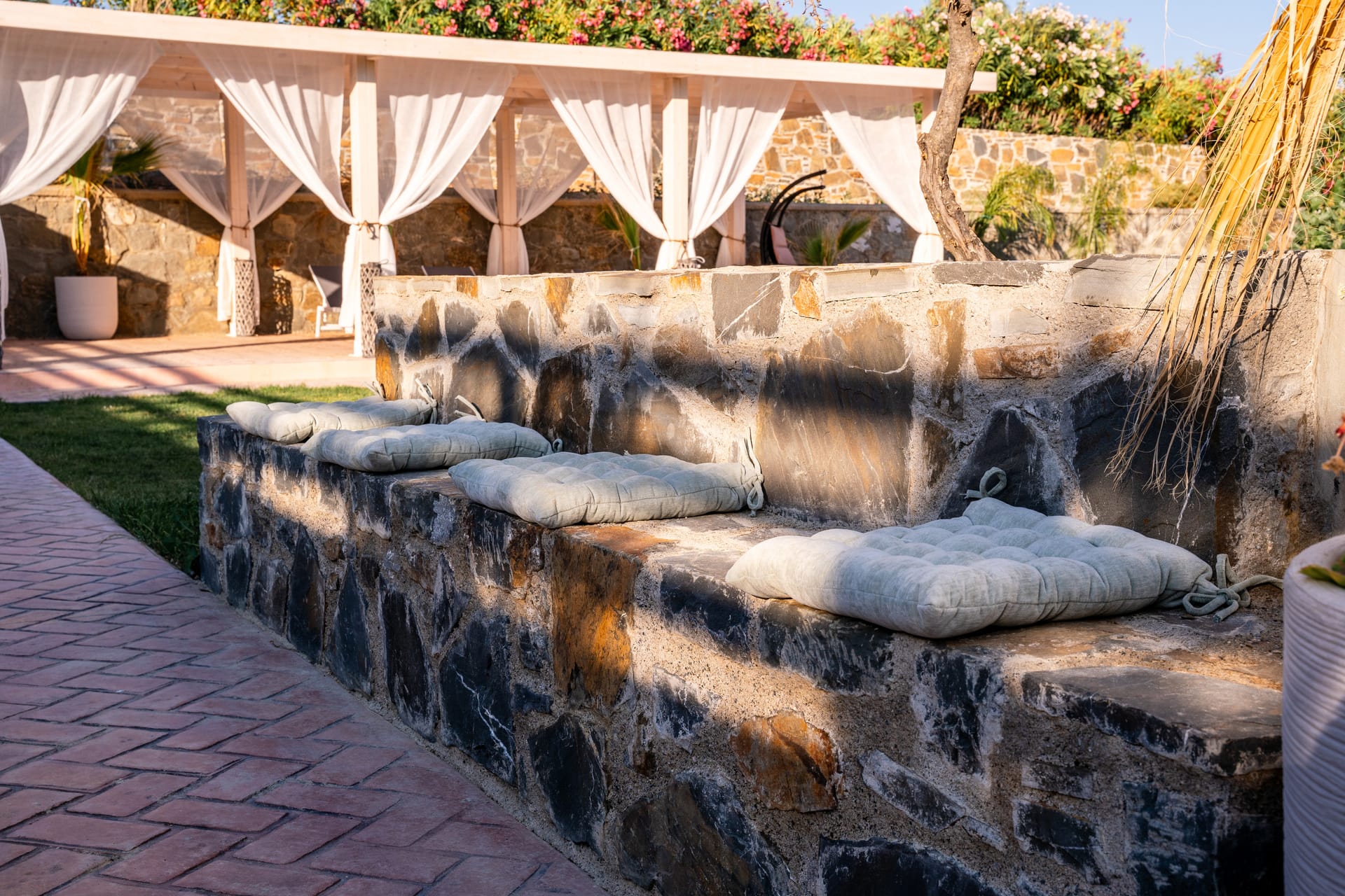Heliophos Villas