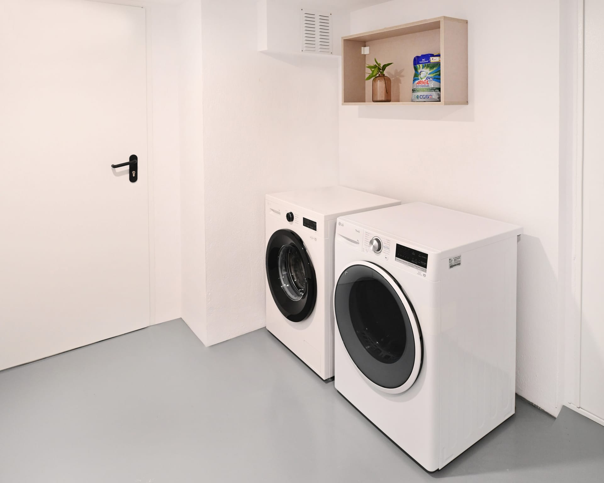 Icon Central SKG