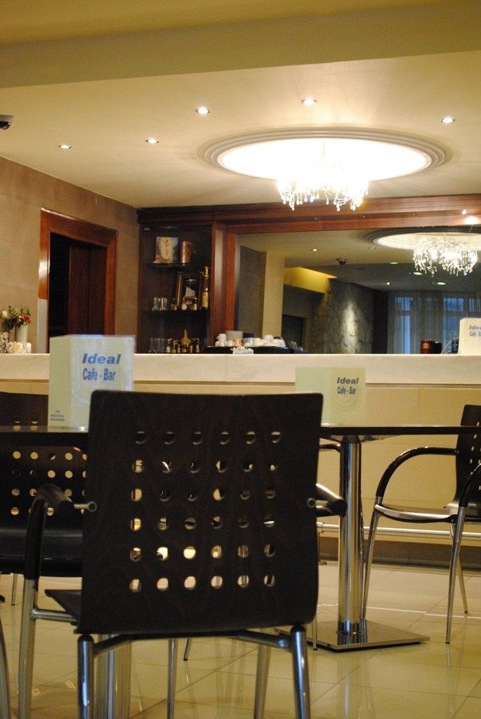 Ideal Hotel Piraeus