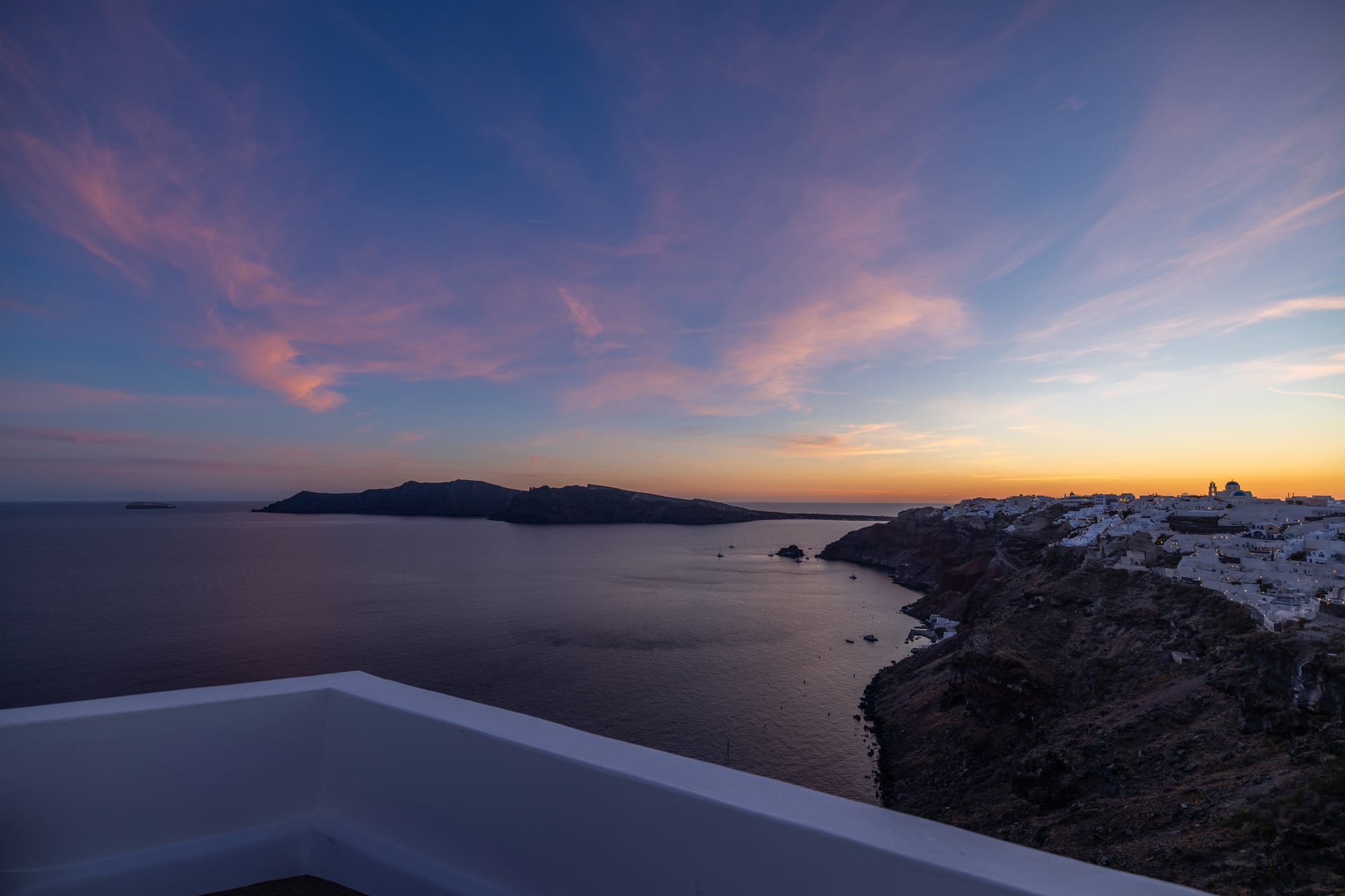 IKIES Santorini