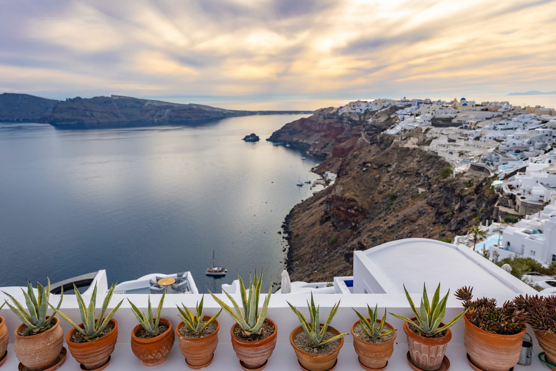 IKIES Santorini