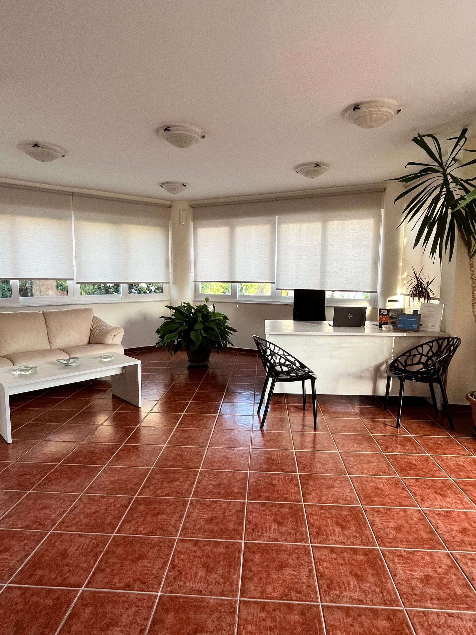 Iolkos Hotel Apartments Chania