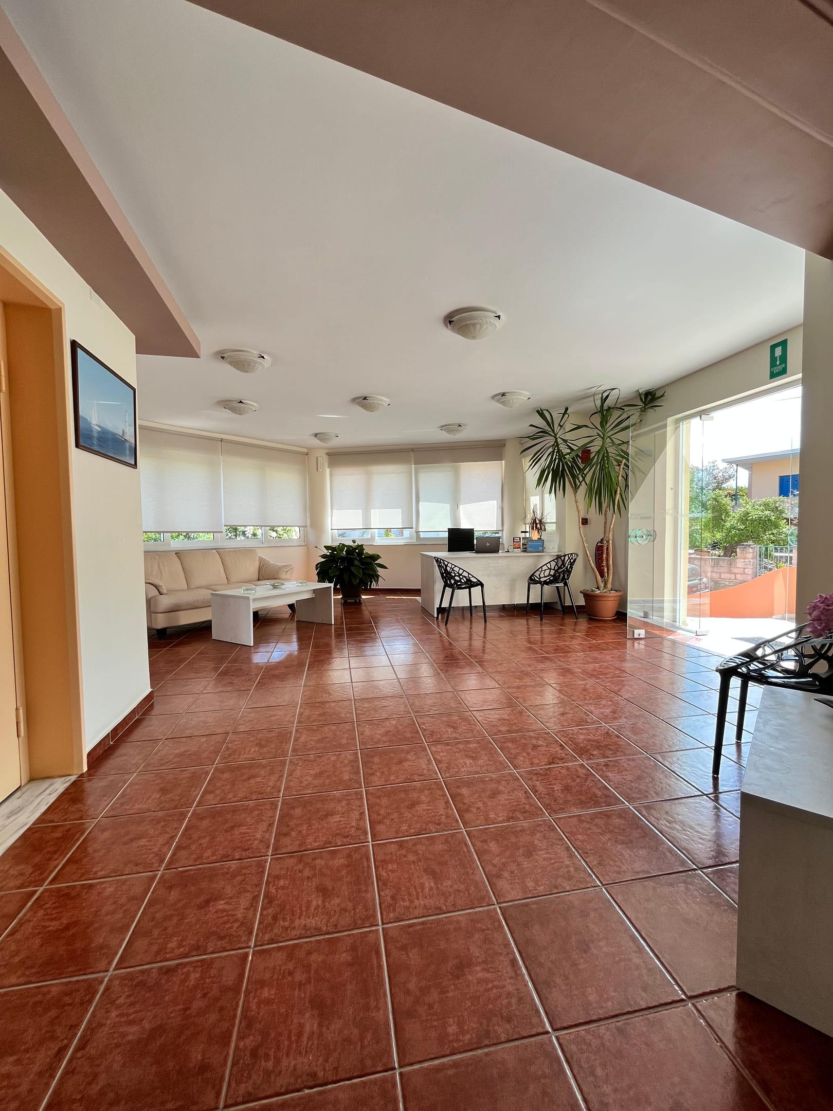 Iolkos Hotel Apartments Chania