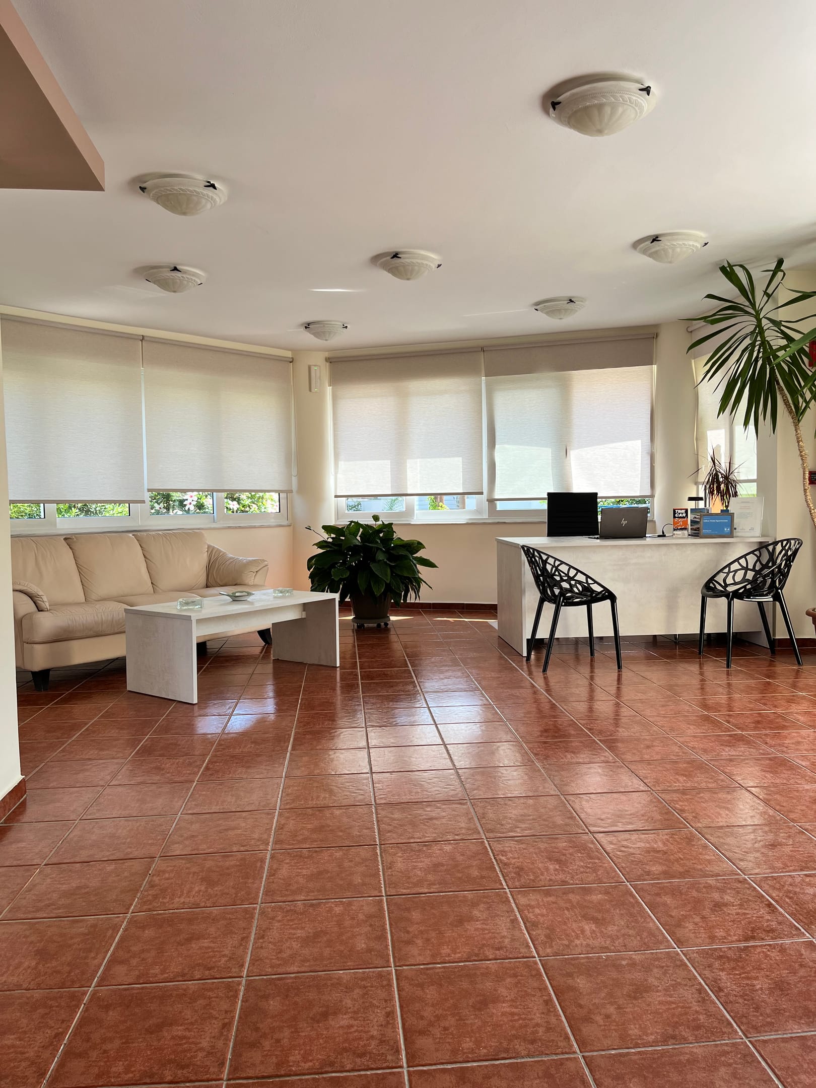Iolkos Hotel Apartments Chania