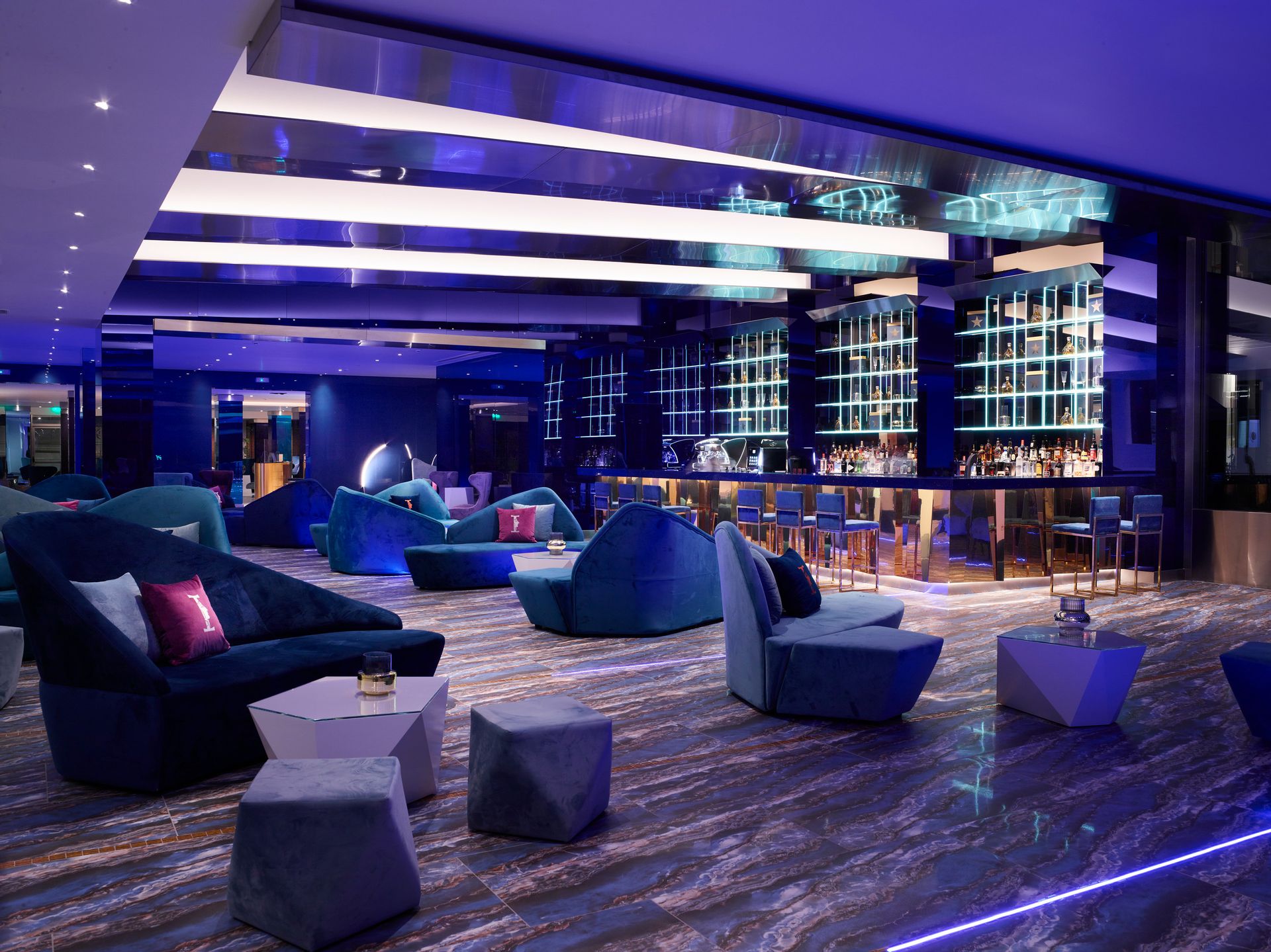 I Resort Beach Hotel & Spa