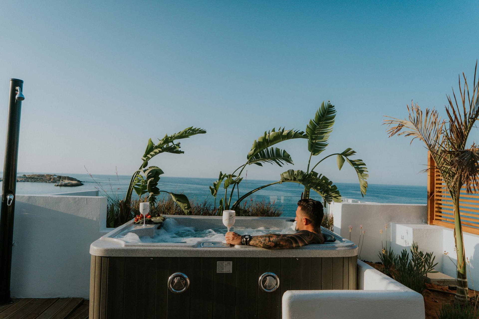 Kahlua Sea View Suites