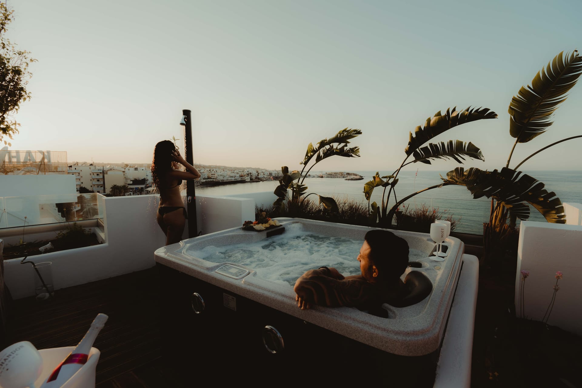 Kahlua Sea View Suites