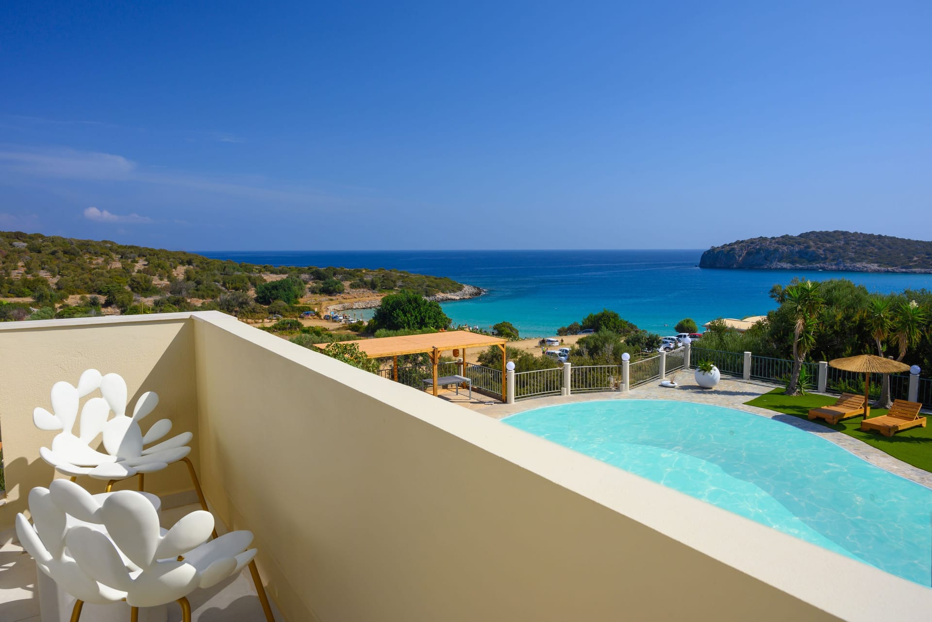 Kalos Luxury Homes The Beachside Experience