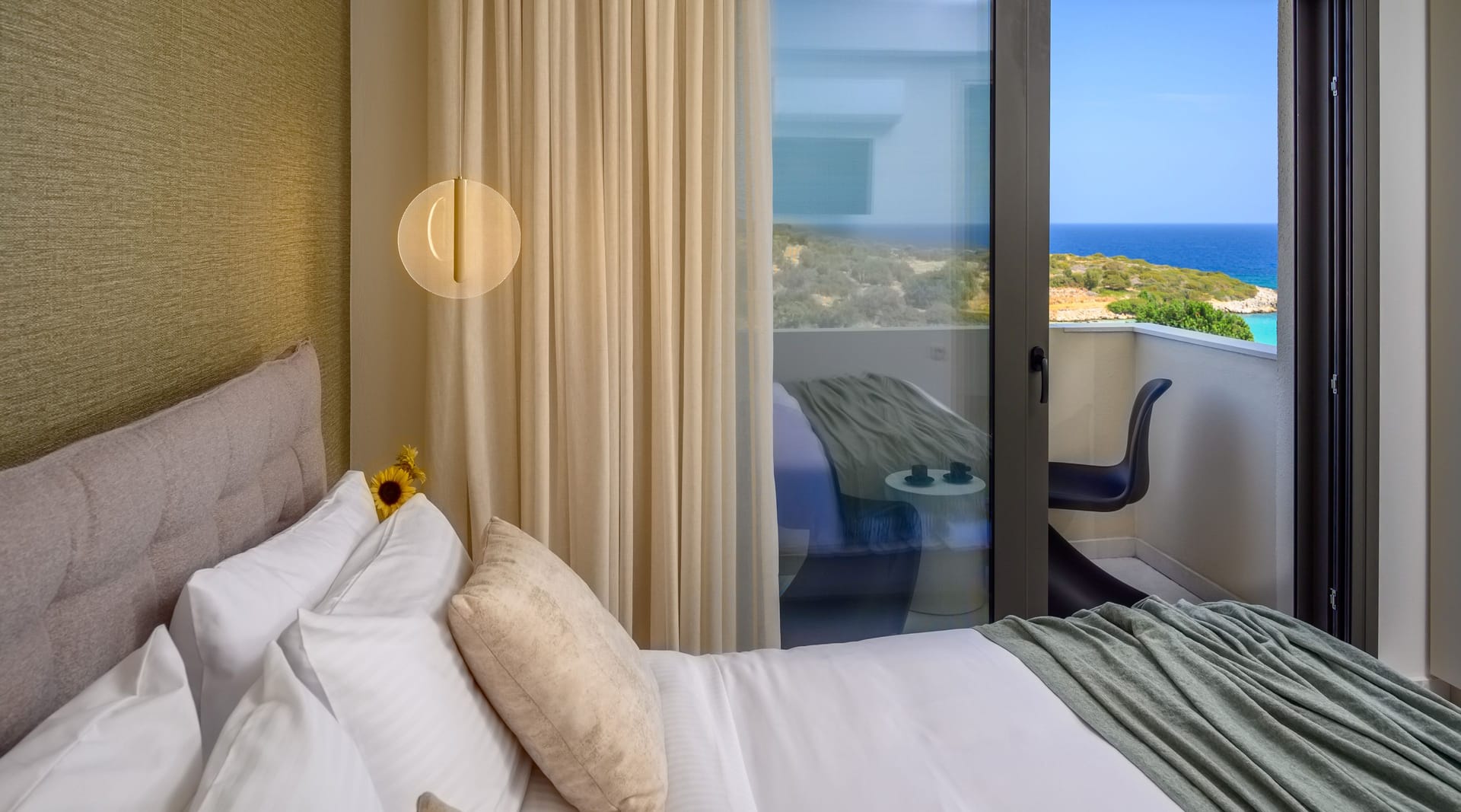 Kalos Luxury Homes The Beachside Experience