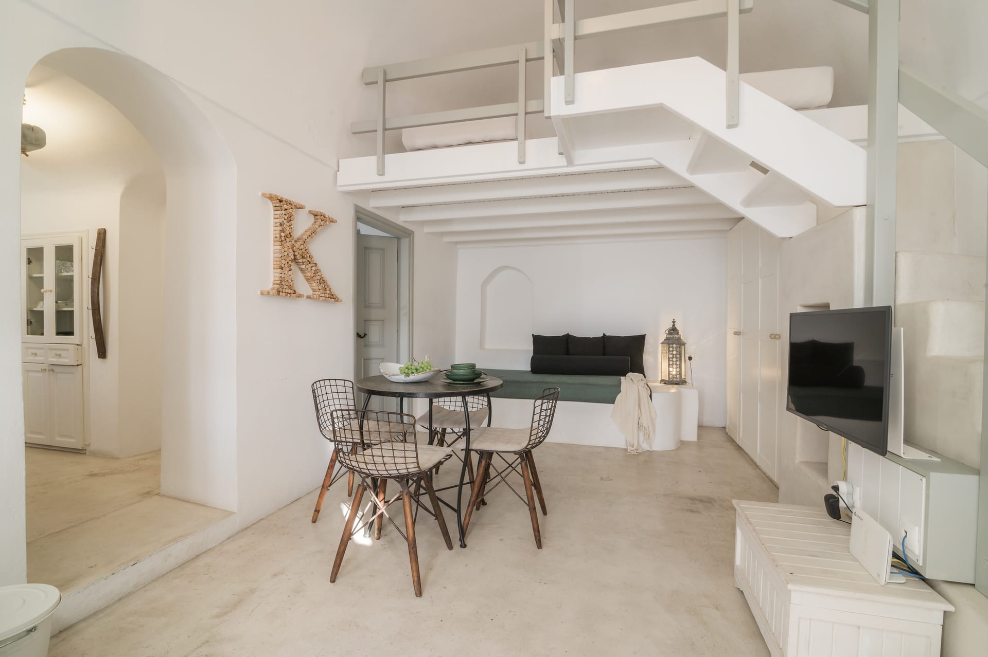Kampanario Villa Santorini