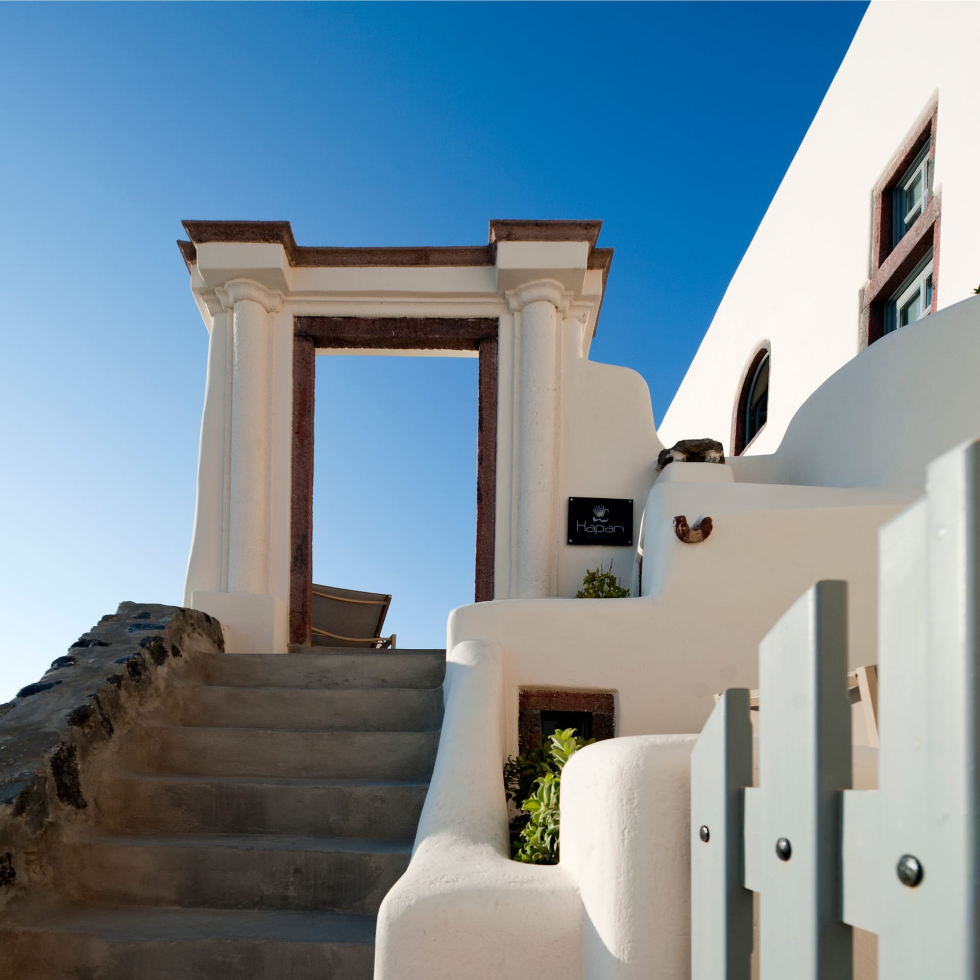 Kapari Natural Resort Santorini