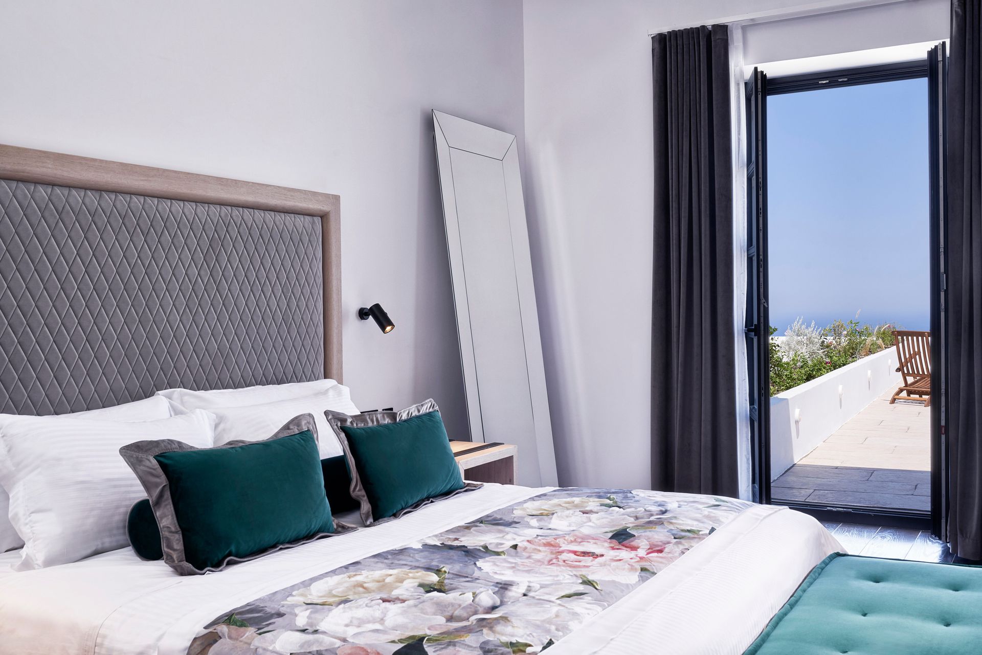 Katikies Garden Santorini – The Leading Hotels Of The World