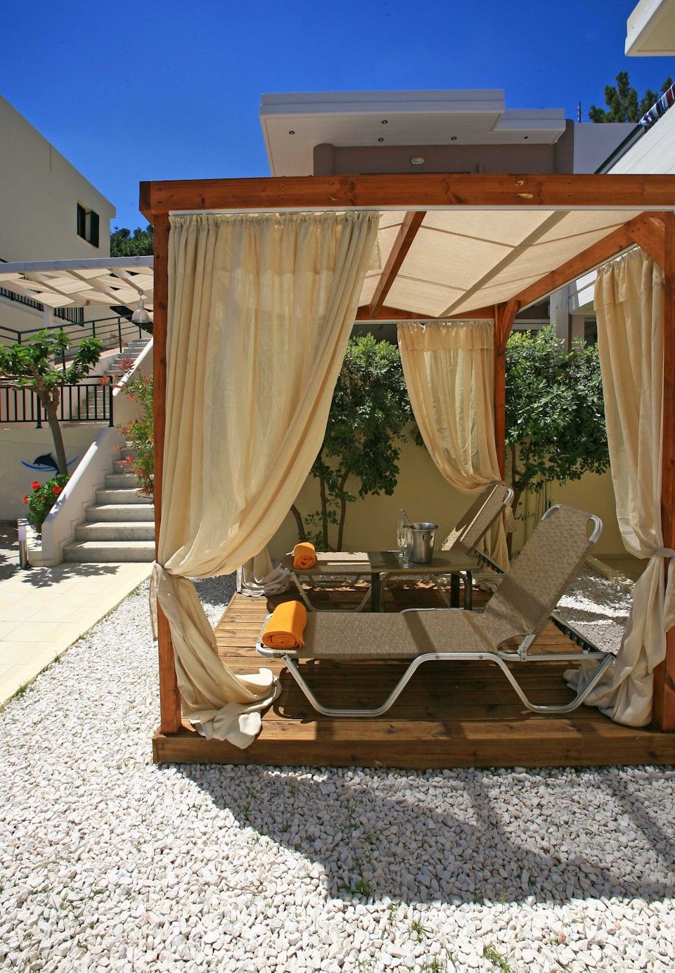 Katrin Suites