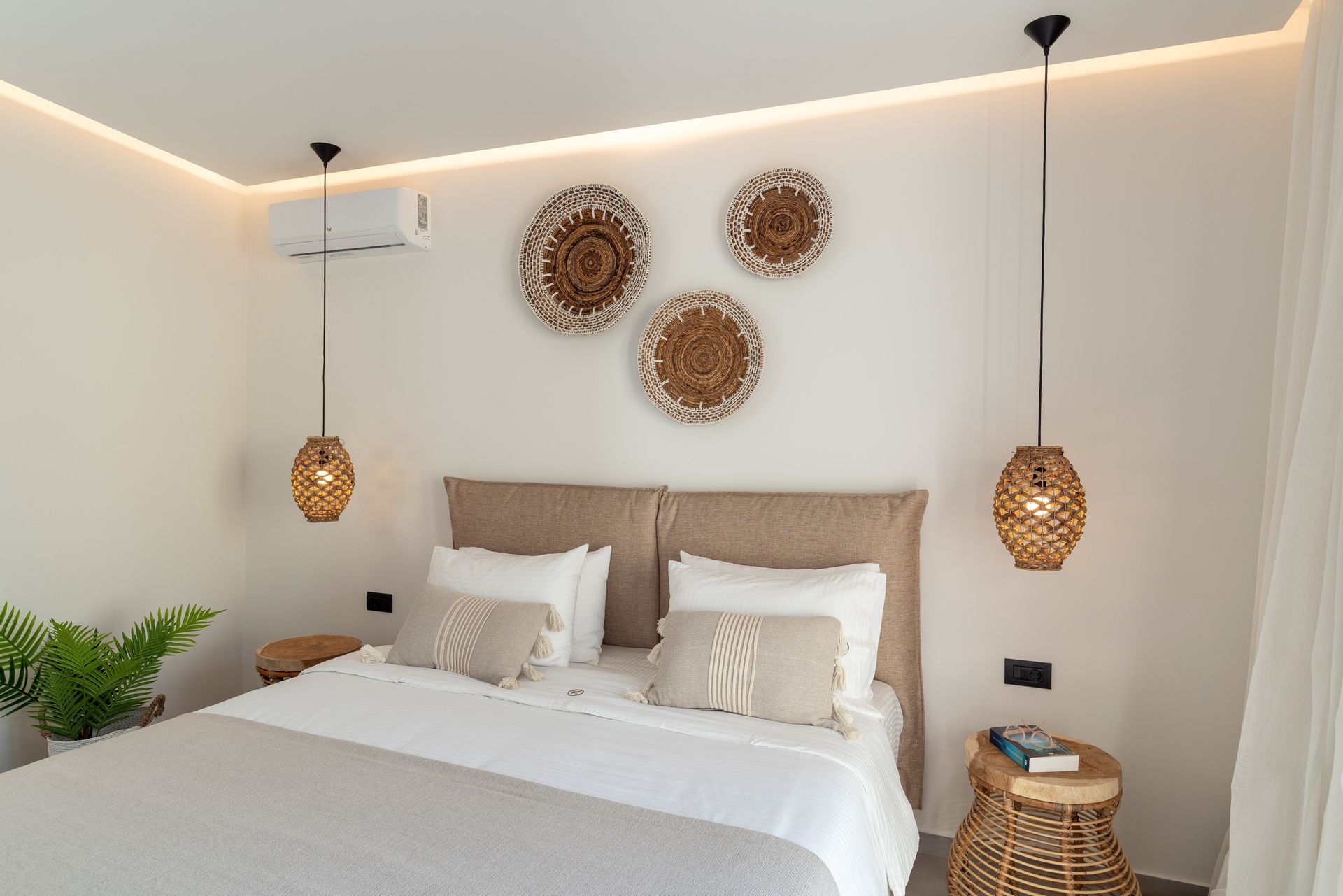 Kattavia Villas & Houses