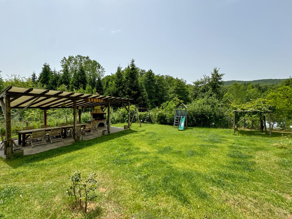 Kedros Halkidiki