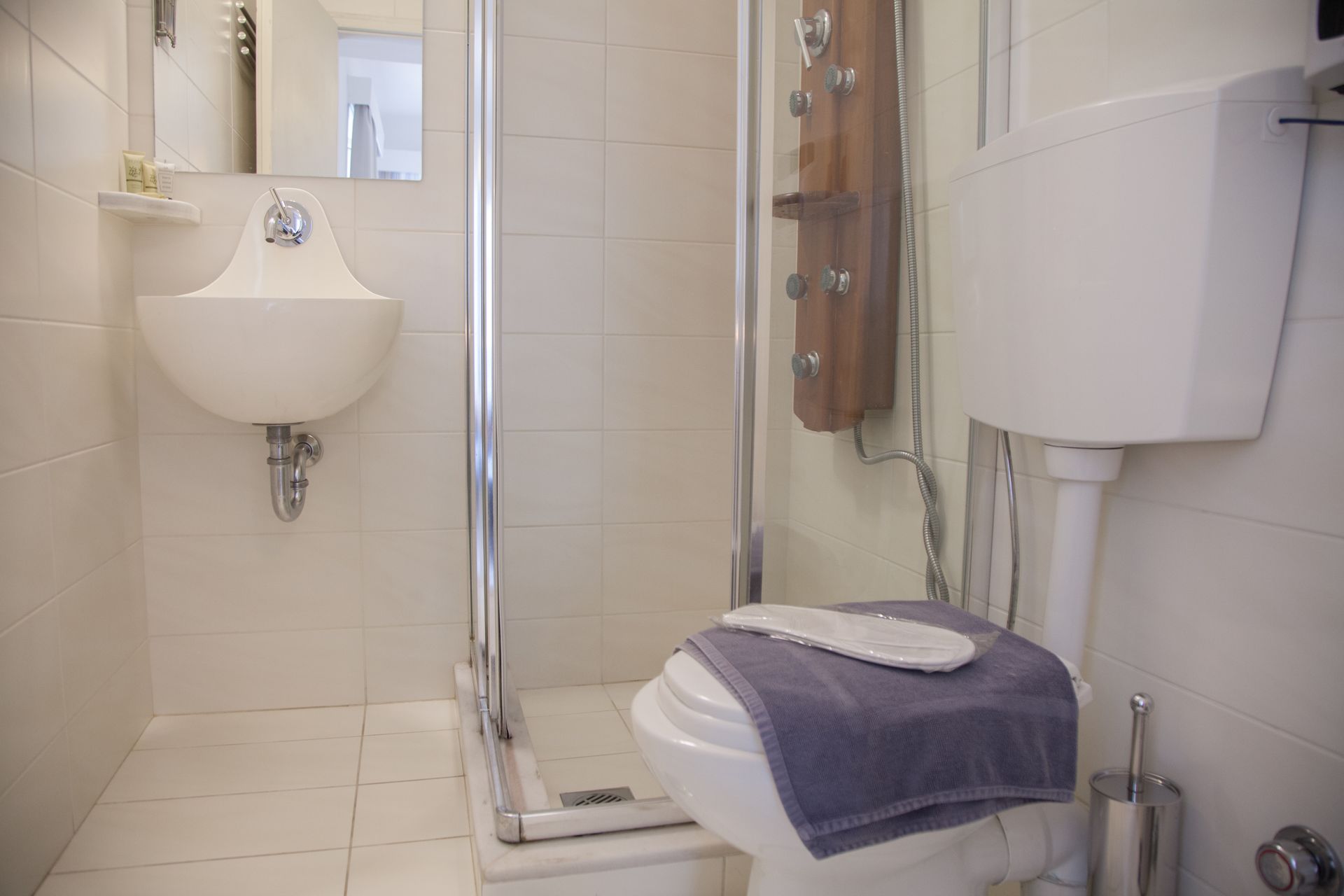 Kimon Athens Hotel