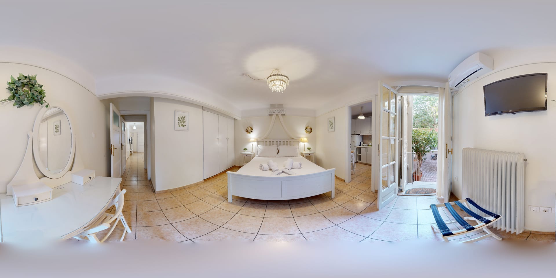 Koukaki Residence