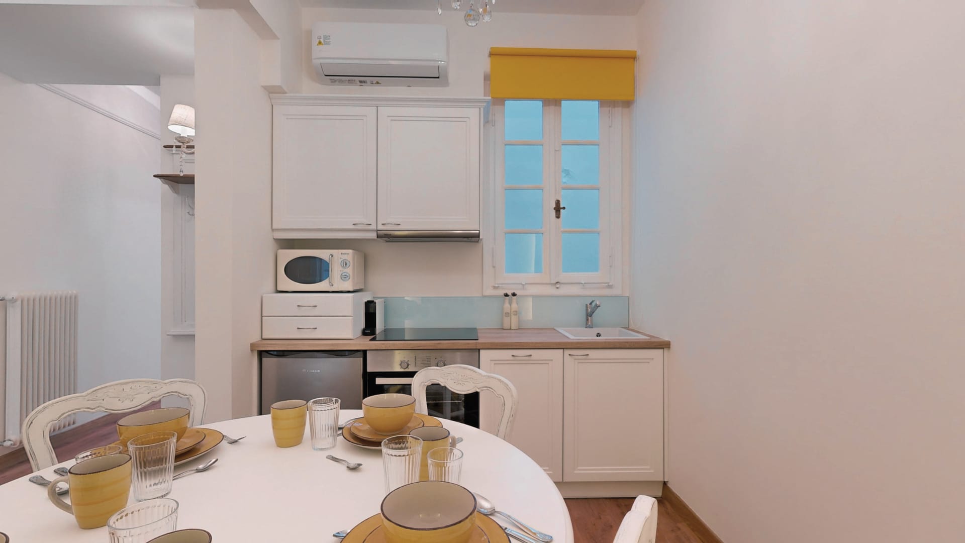 Koukaki Residence