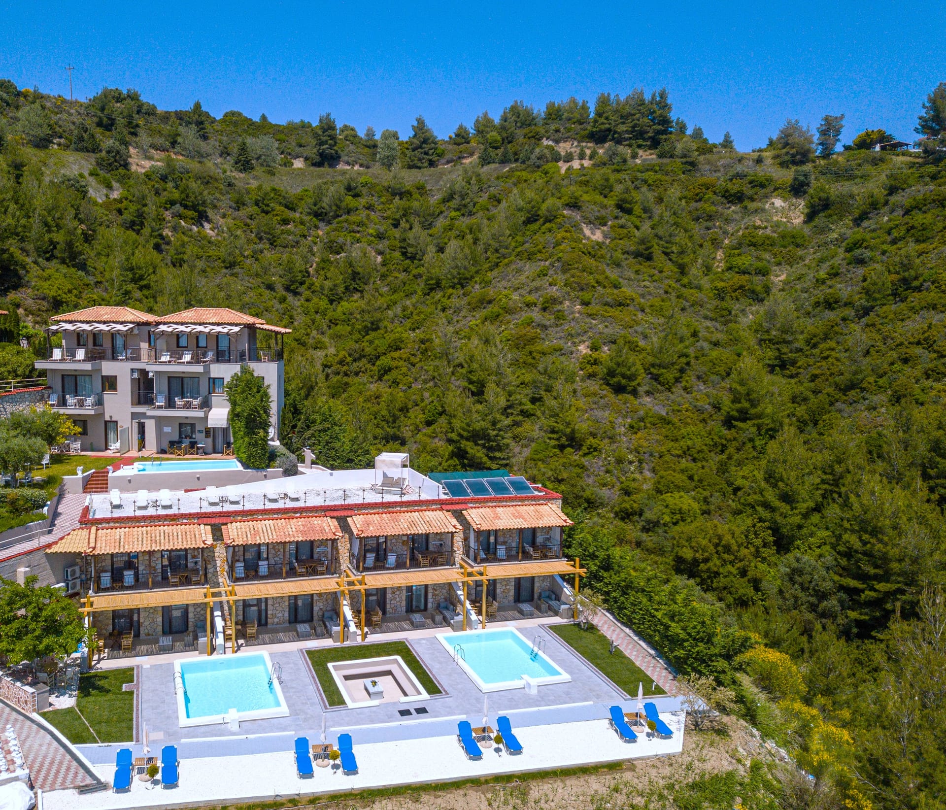 Koumaros ApartHotel Halkidiki