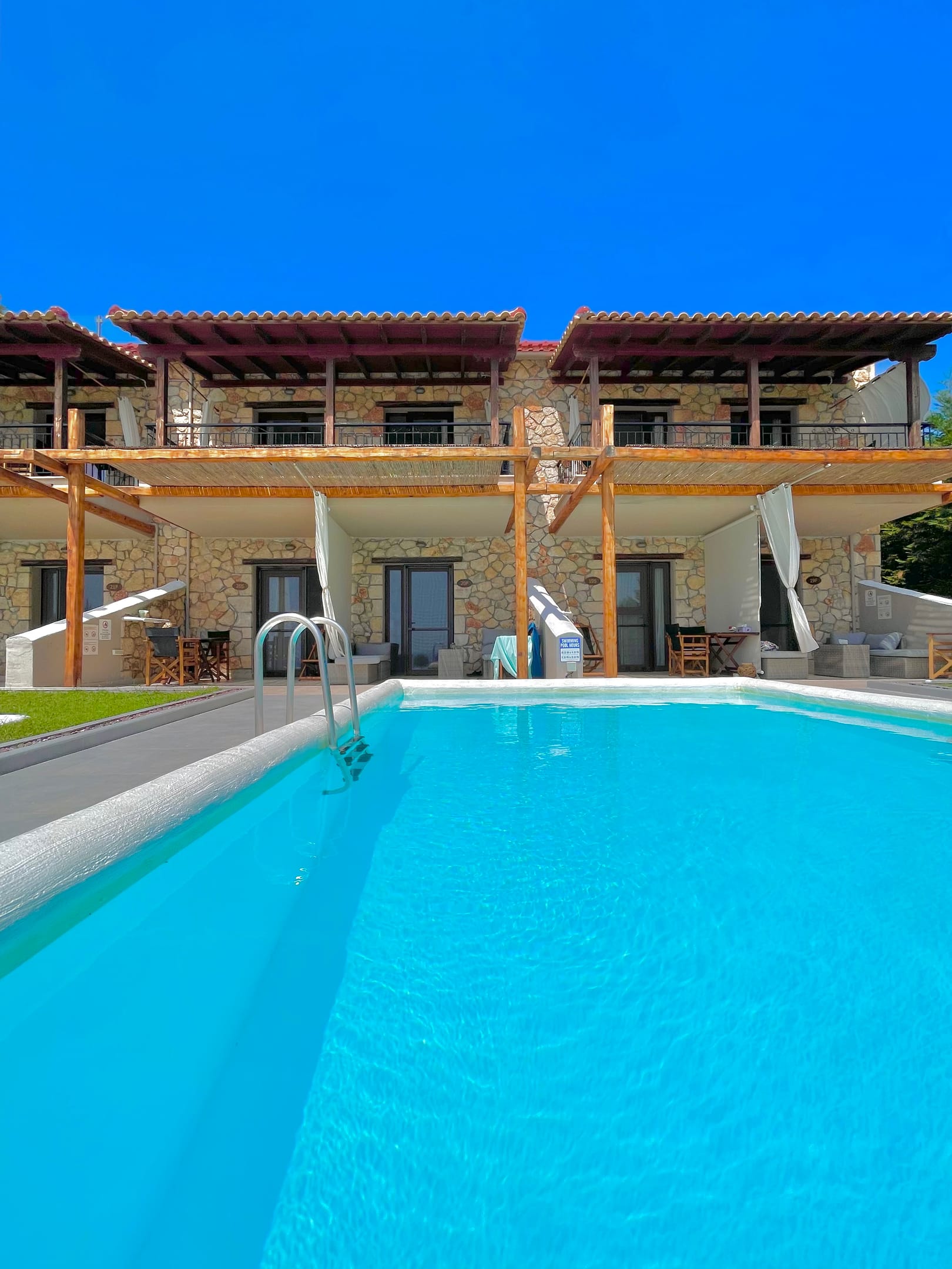 Koumaros ApartHotel Halkidiki