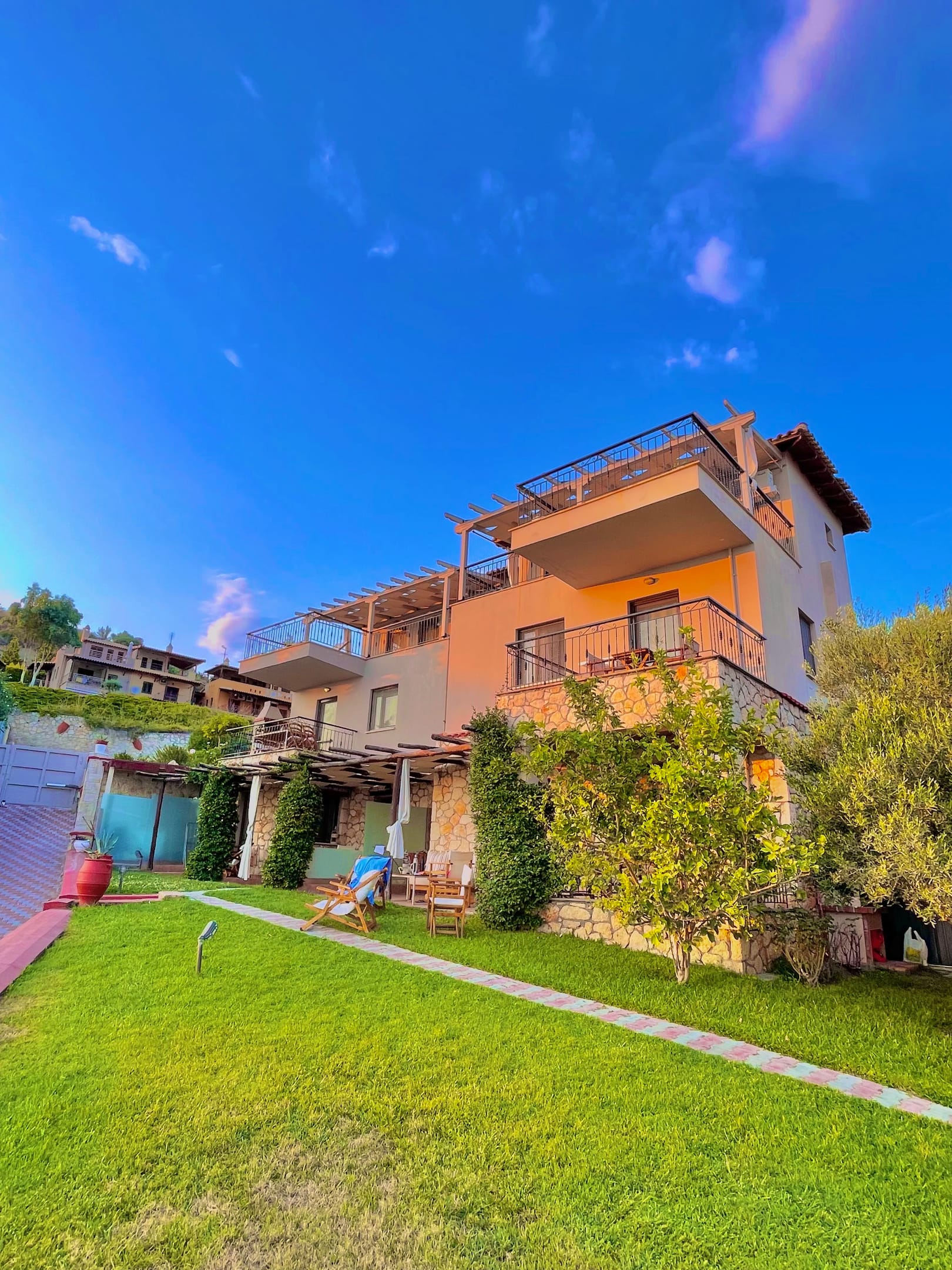 Koumaros Villas