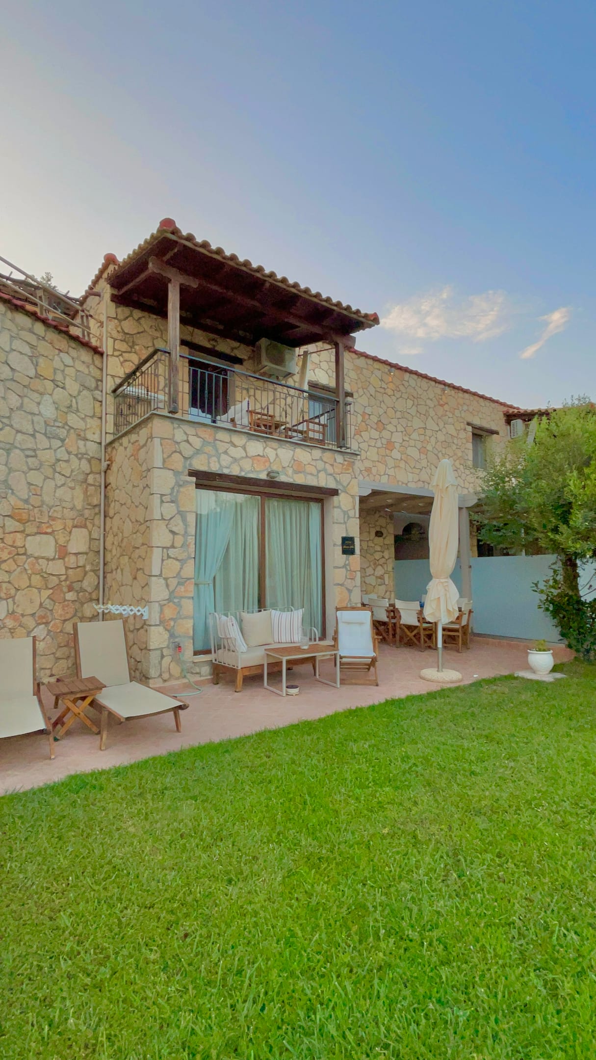 Koumaros Villas